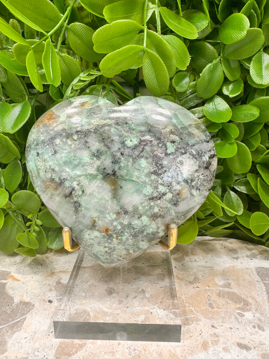 Turquoise Heart 322g
