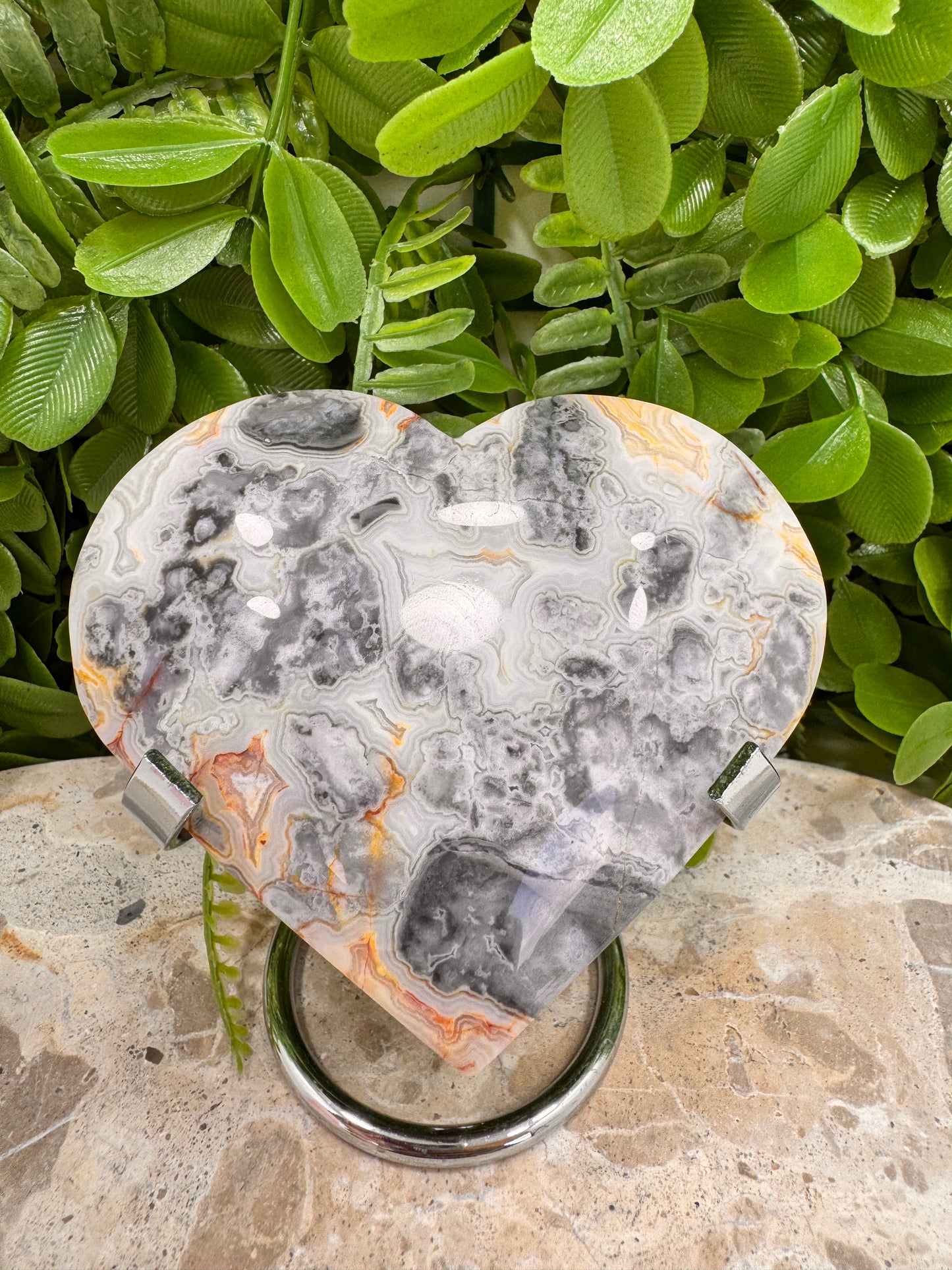 Crazy Lace Agate Heart 276g