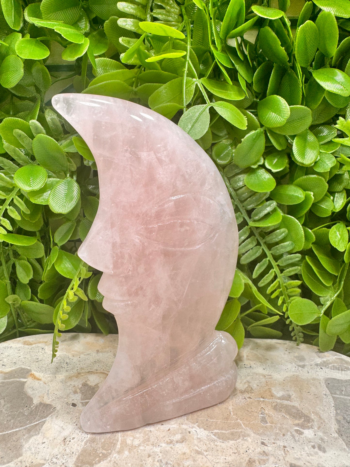 Rose Quartz Moon 348g