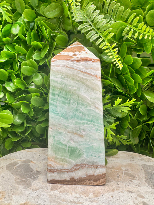 Aqua Caribbean Calcite Tower 1.6kg