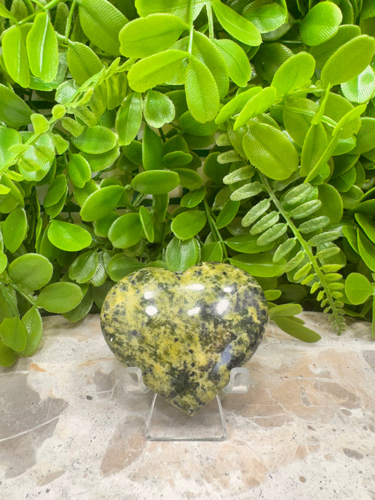 Mixed Serpentine Heart 102g