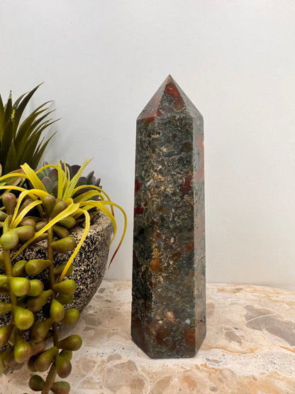 Moss Agate with Carnelian Tower 510g