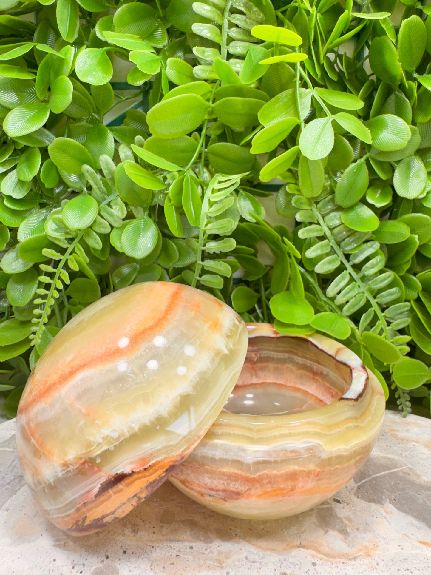 Green Banded Onyx Sphere Bowl 534g