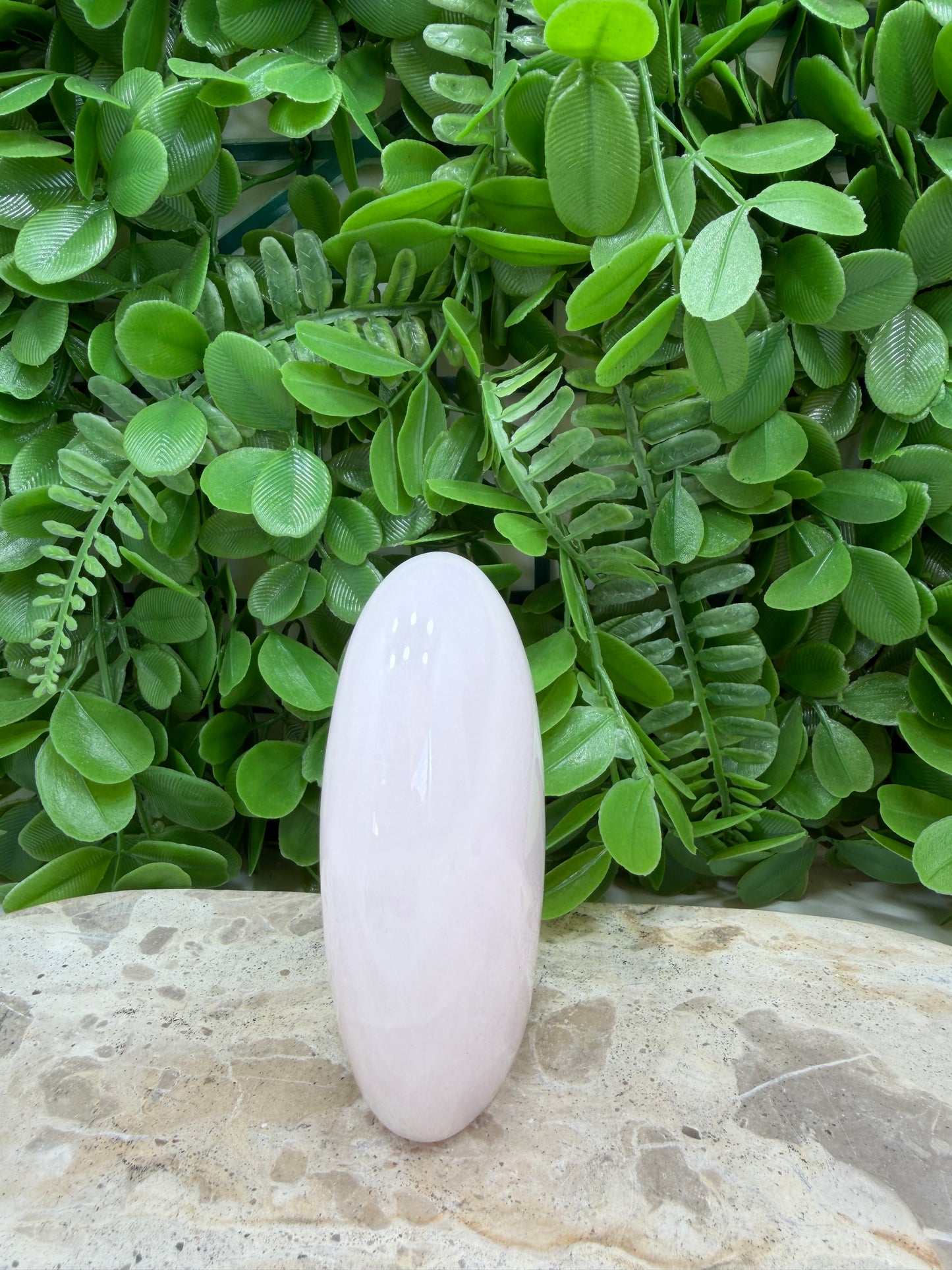 Standing Pink Mangano Freeform 326g