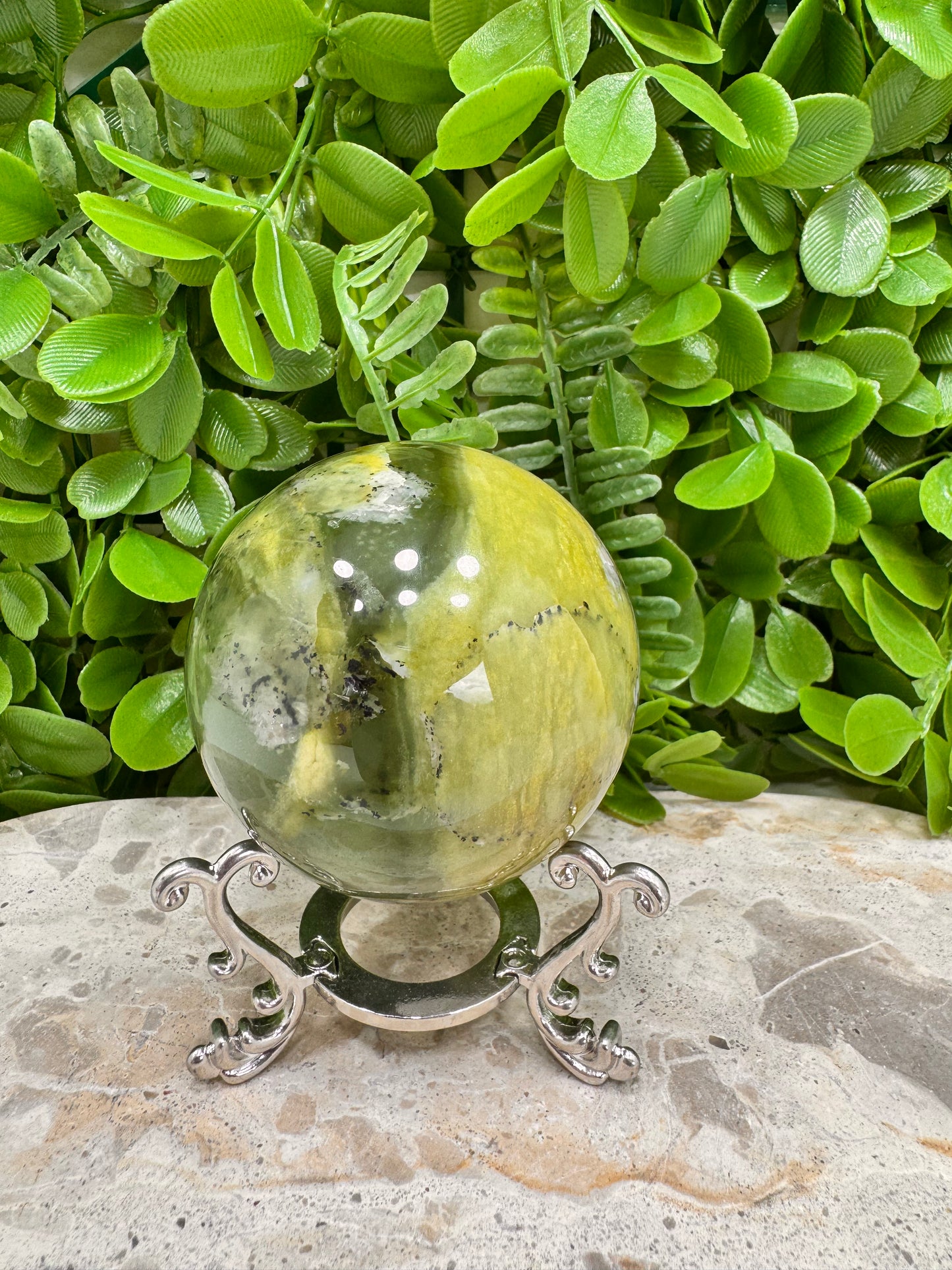 Flower Jade Sphere 388g