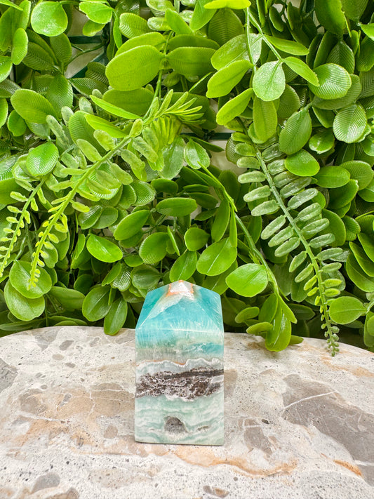 Aragonite Point 176g