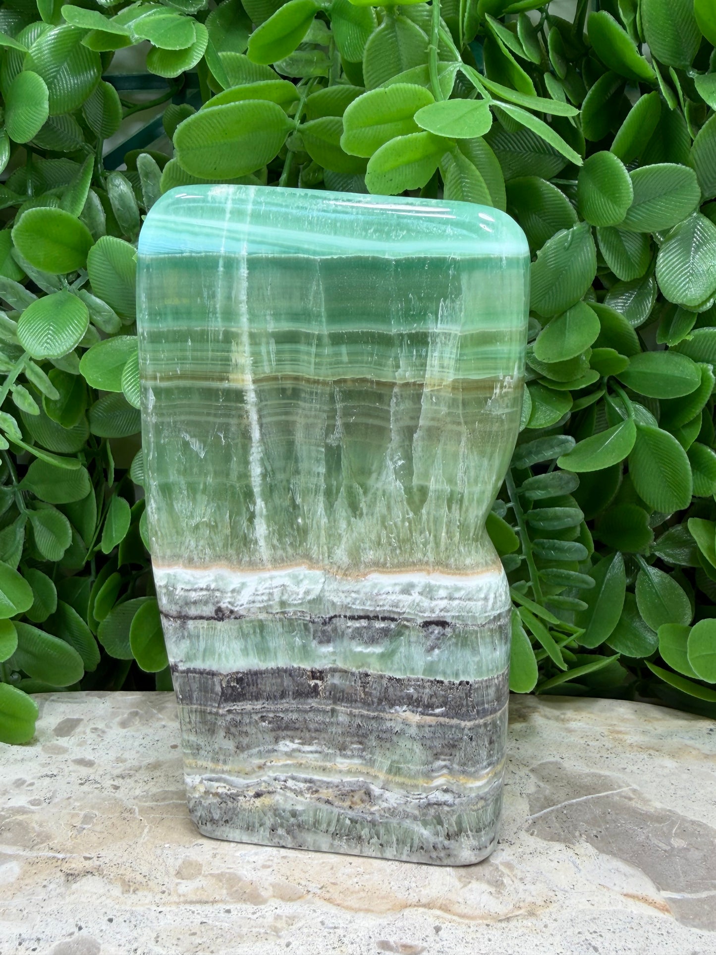 Emerald Kiwi Calcite Freeform 470g