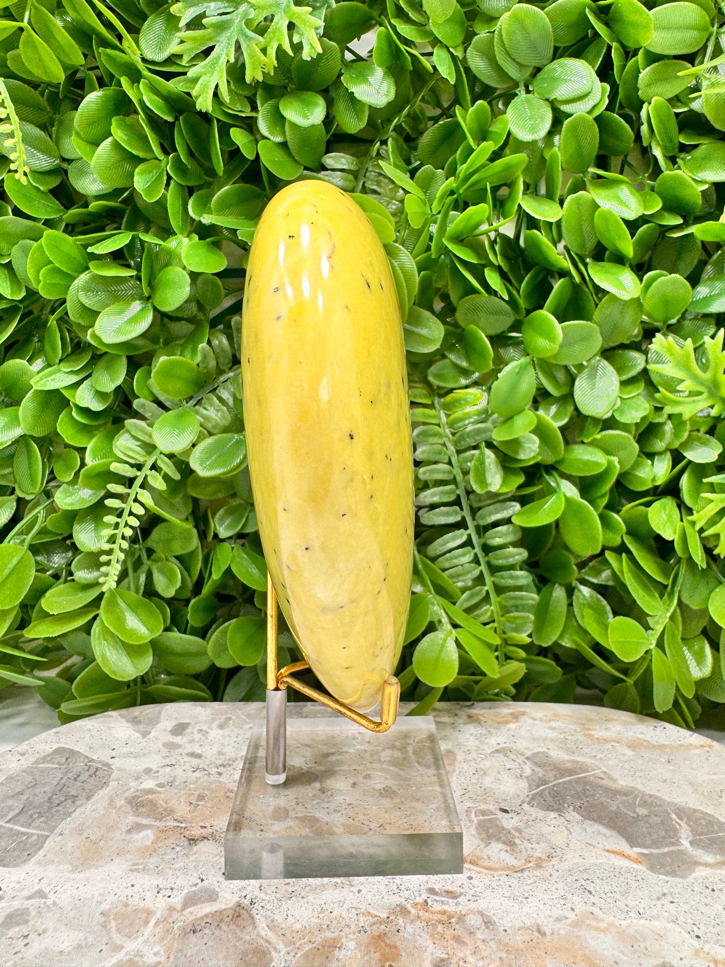 Yellow Jade with Hematite Heart 1280g