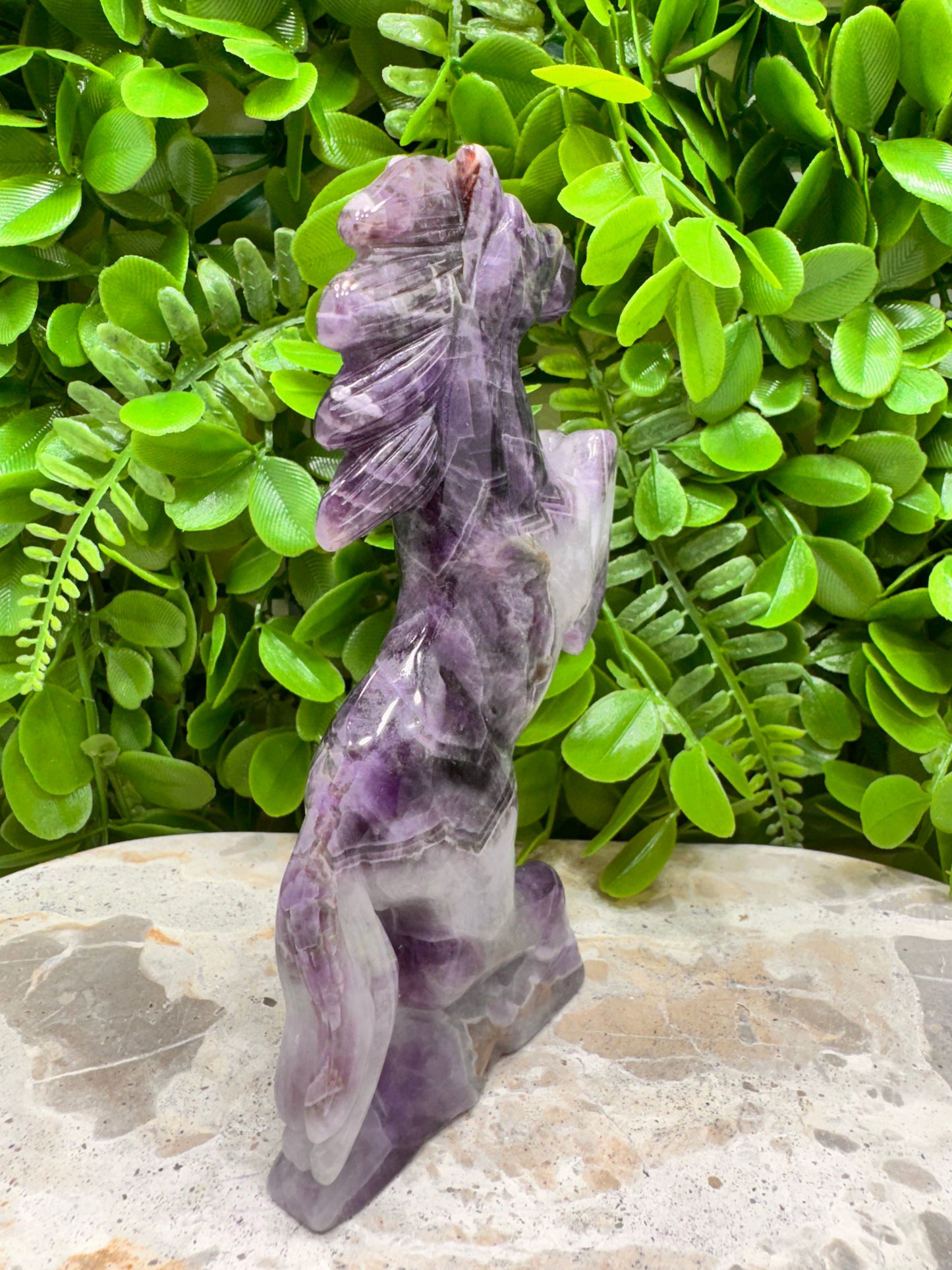 Chevron Amethyst Horse 310g