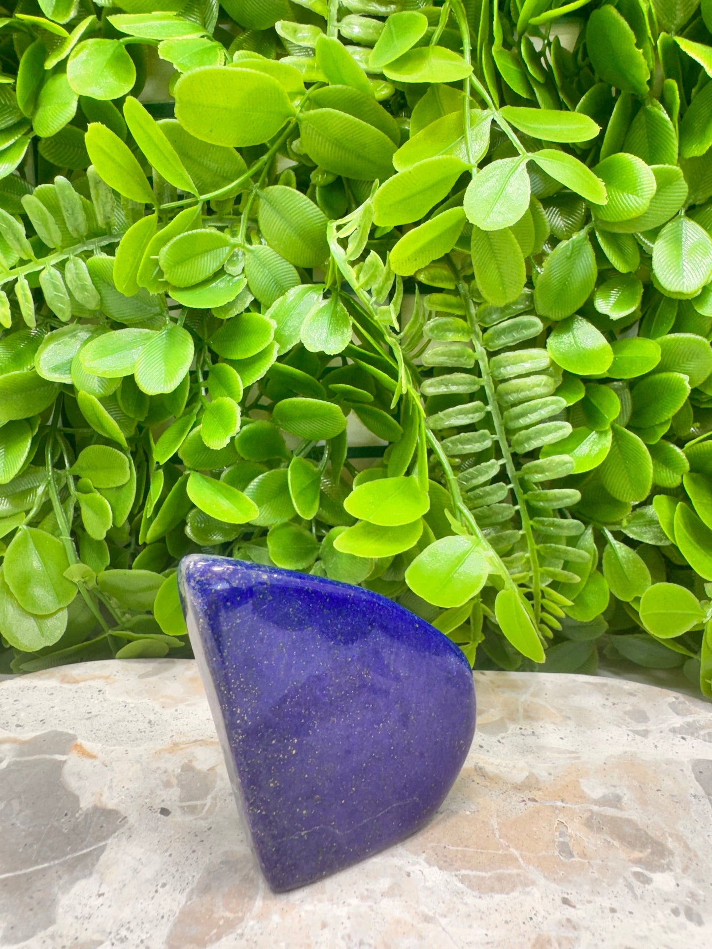 Lapis Lazuli Point 146g