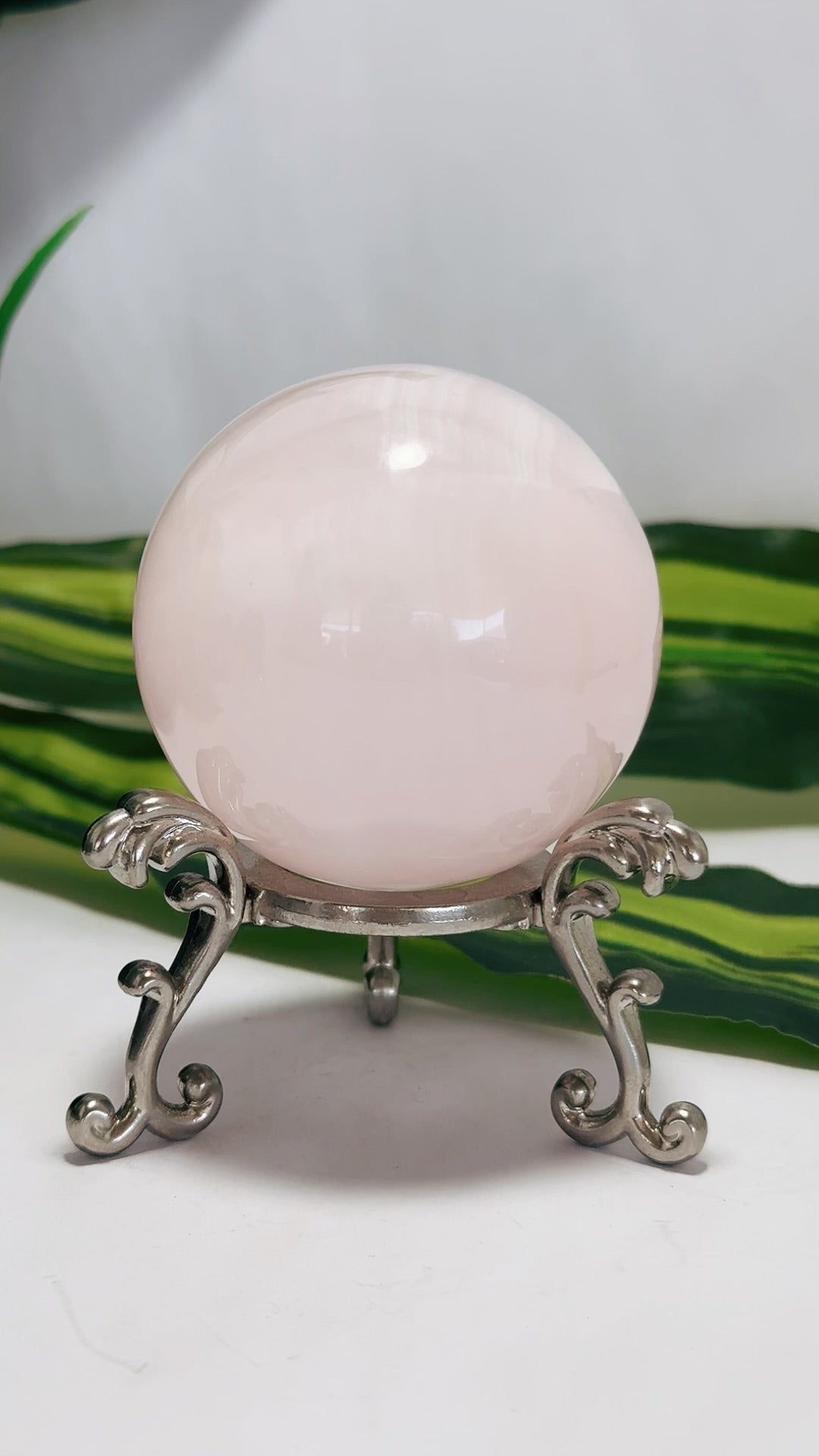 Pink Mangano Sphere 318g