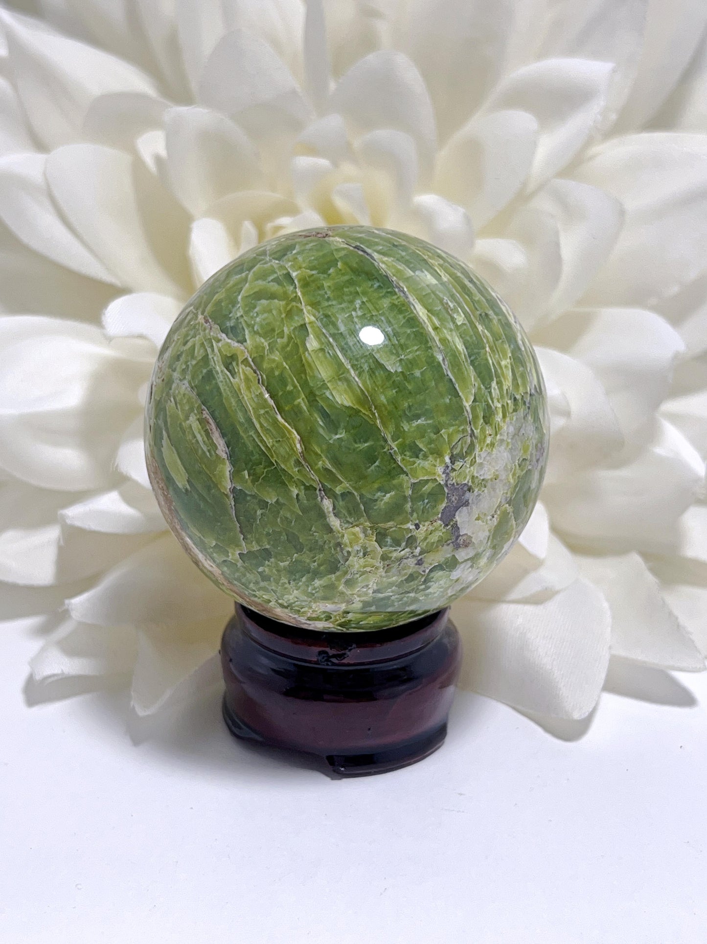 Tremolite Sphere 355G
