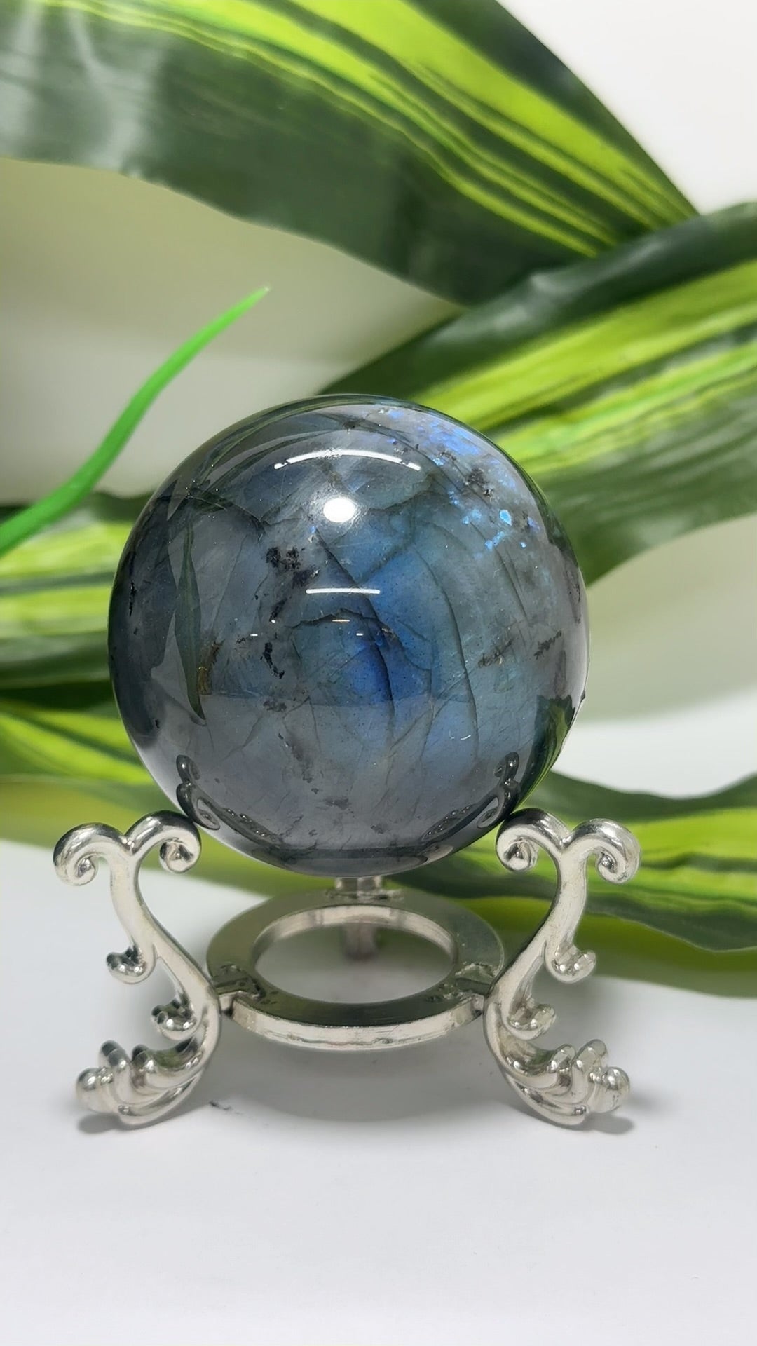 Labradorite Sphere 302g