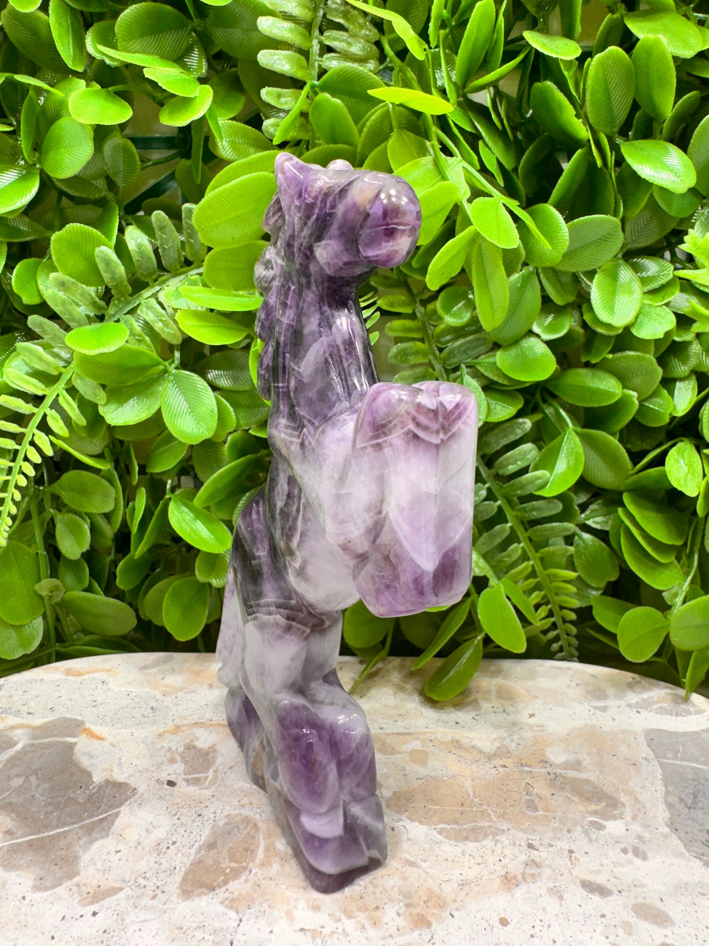 Chevron Amethyst Horse 310g