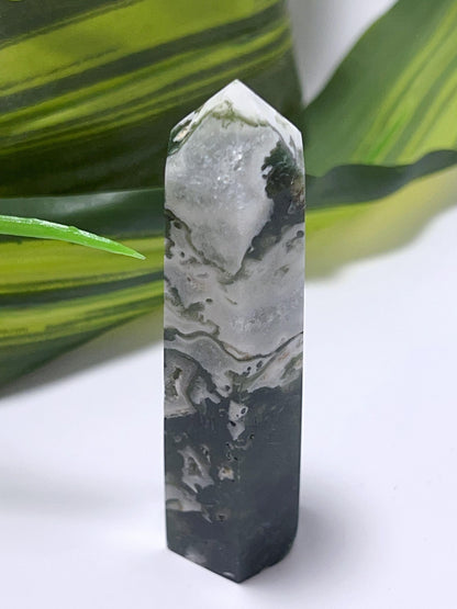 Moss Agate Point - 77g