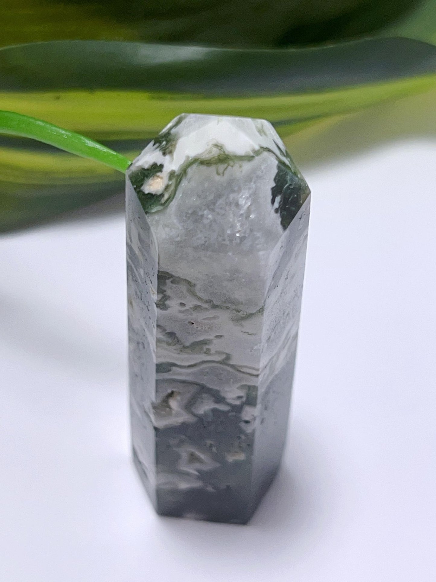 Moss Agate Point - 77g
