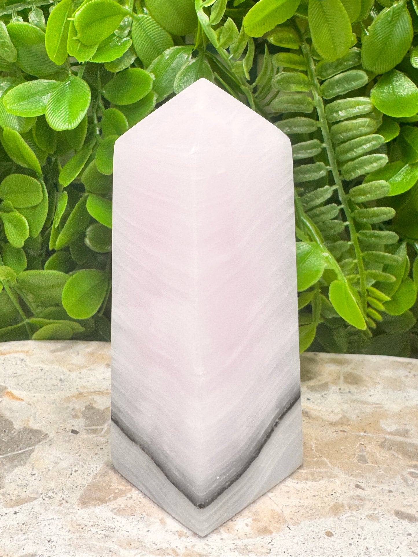 Smokey Pink Mangano Tower 372g