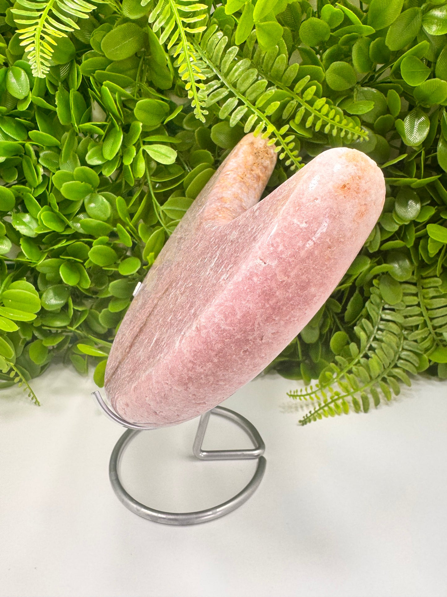 Pink Amethyst Moon 1460g