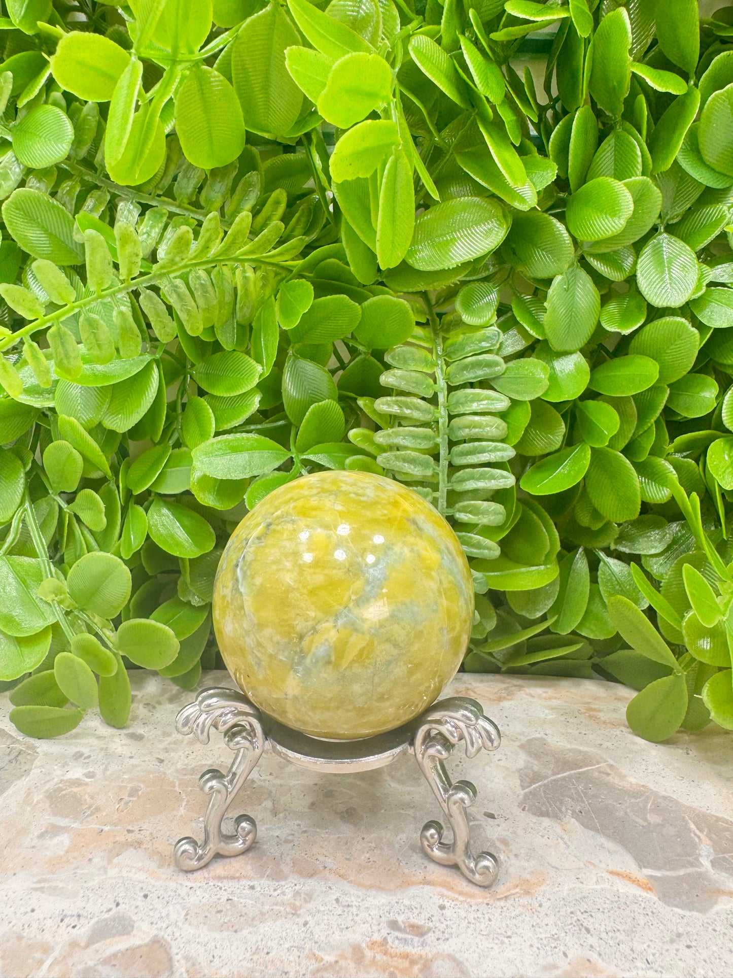 Green Jade Sphere 284g
