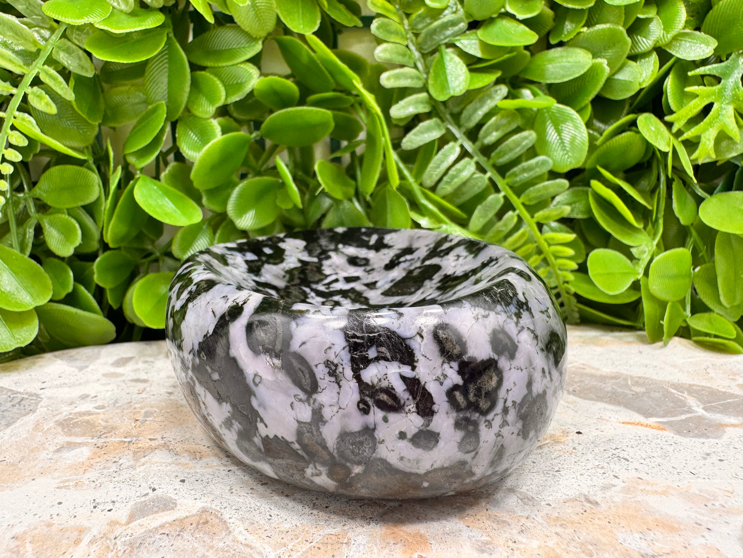 Mystic Merlinite Bowl 736g