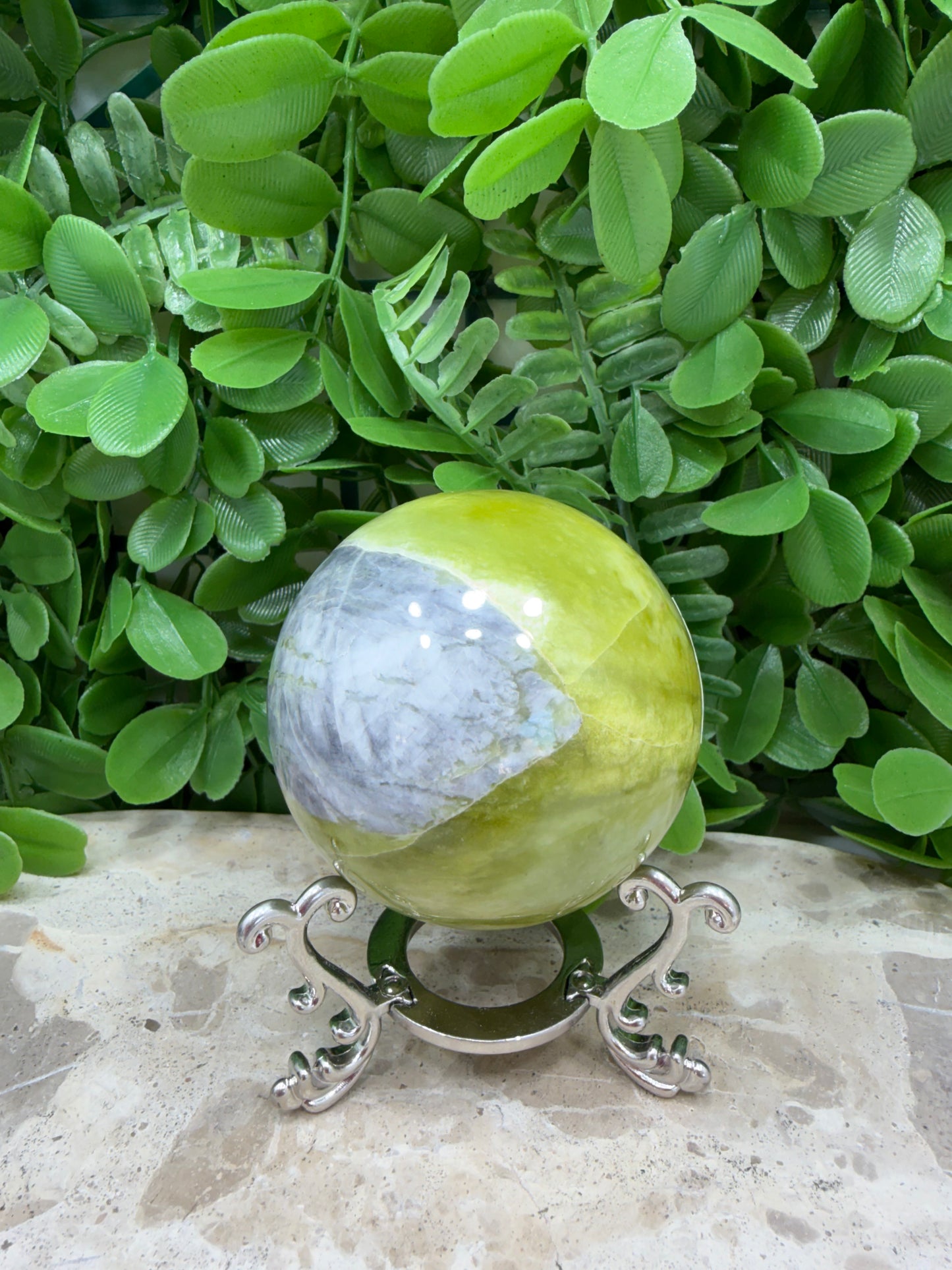 Flower Jade Sphere 370g