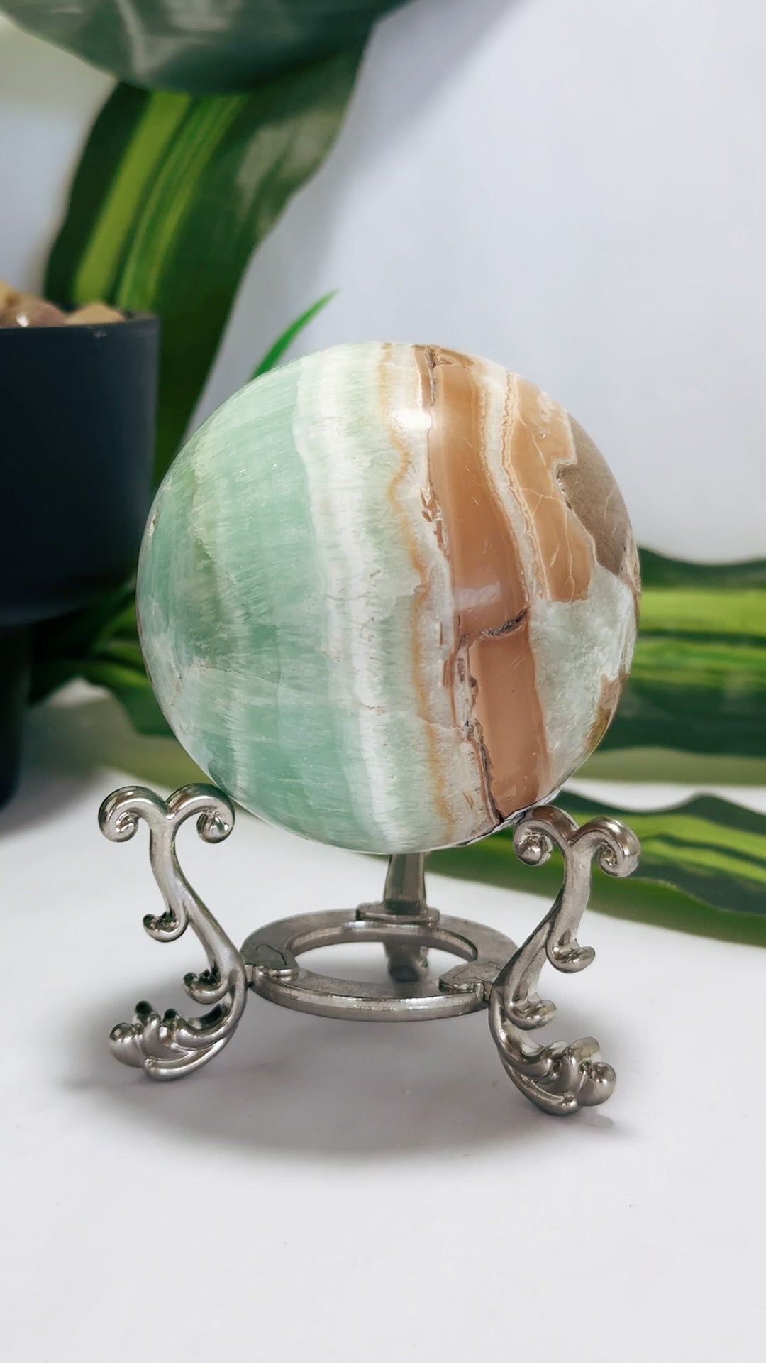 Caribbean Calcite Sphere 488g