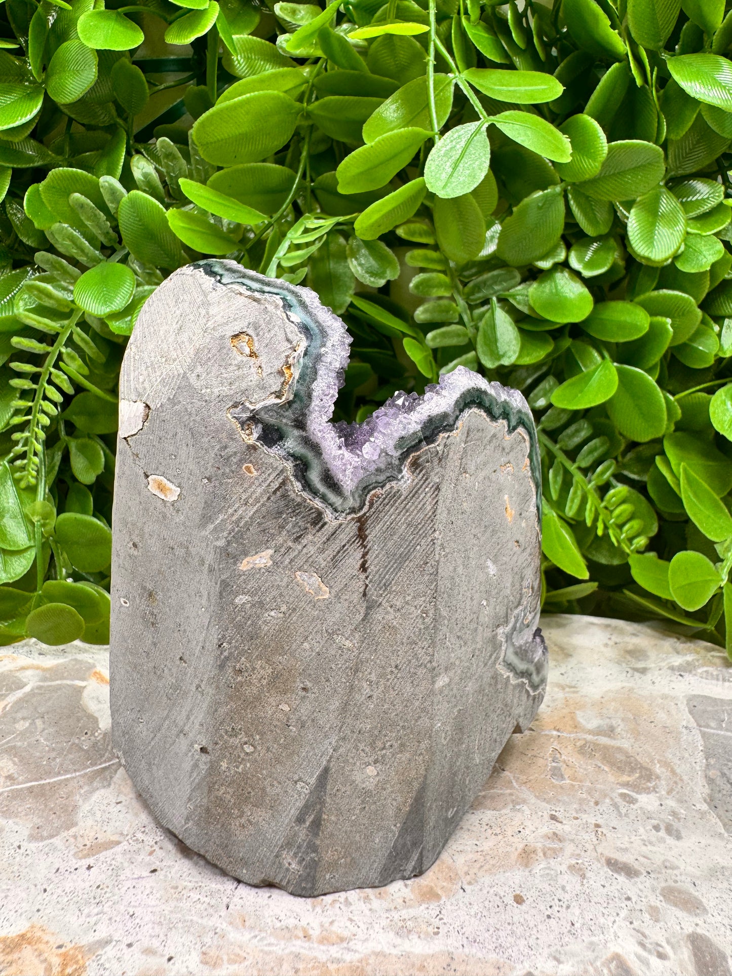 Amethyst Freeform 940g