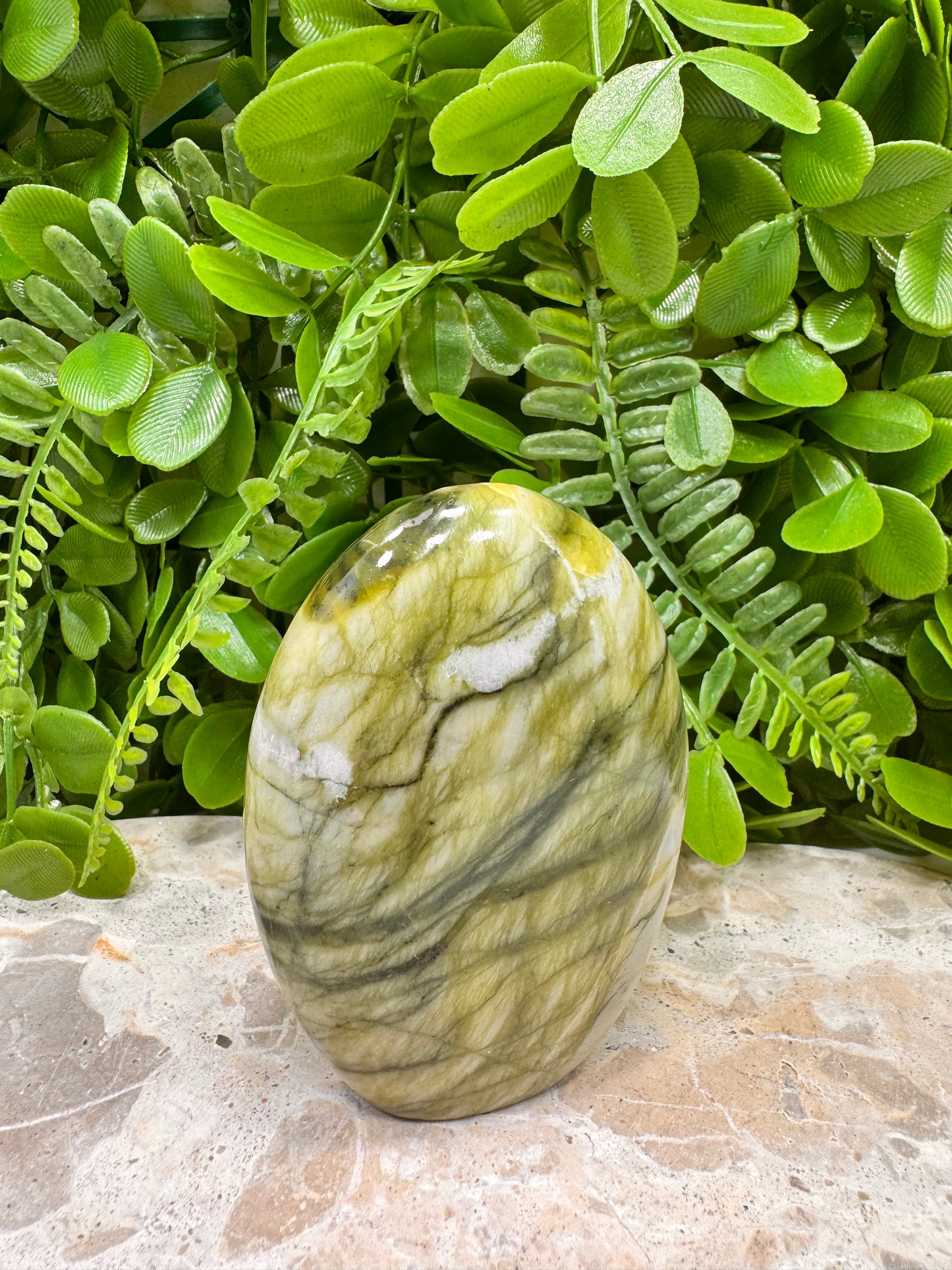 Standing Rutile Serpentine 322g
