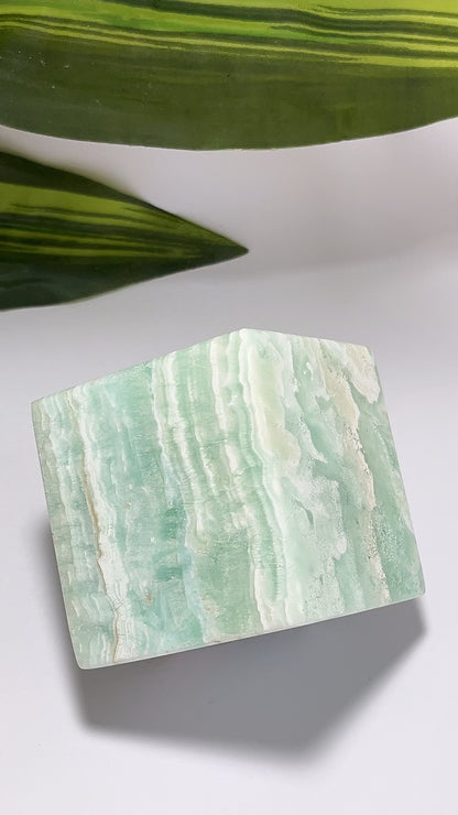 Aragonite Cube 666g