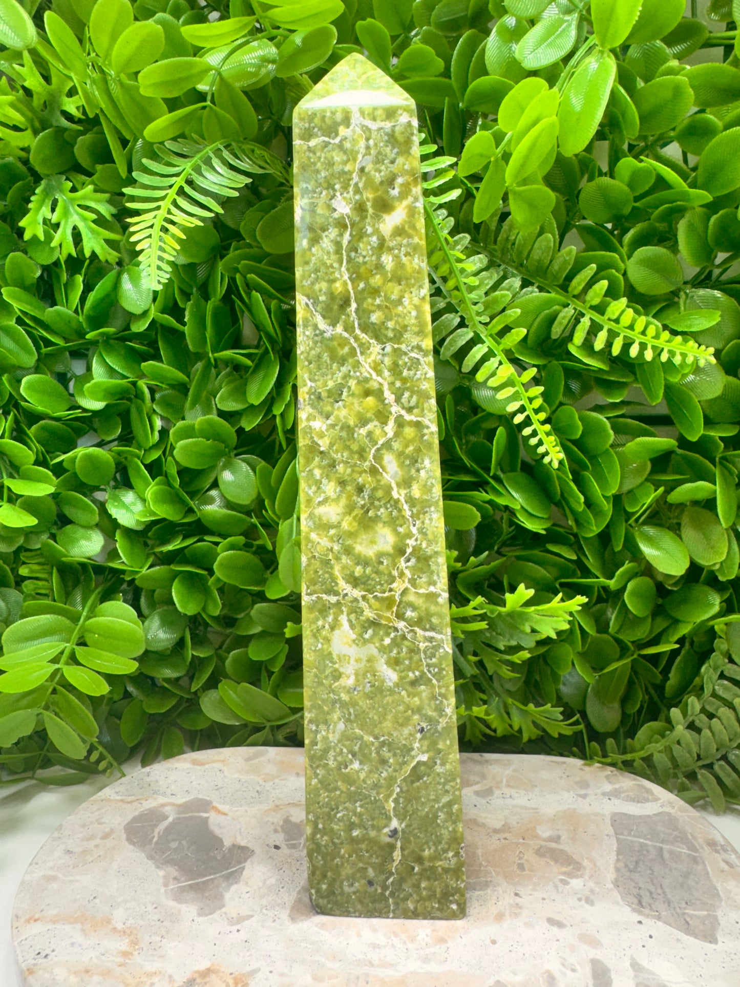 Tremolite Tower 1.2kg
