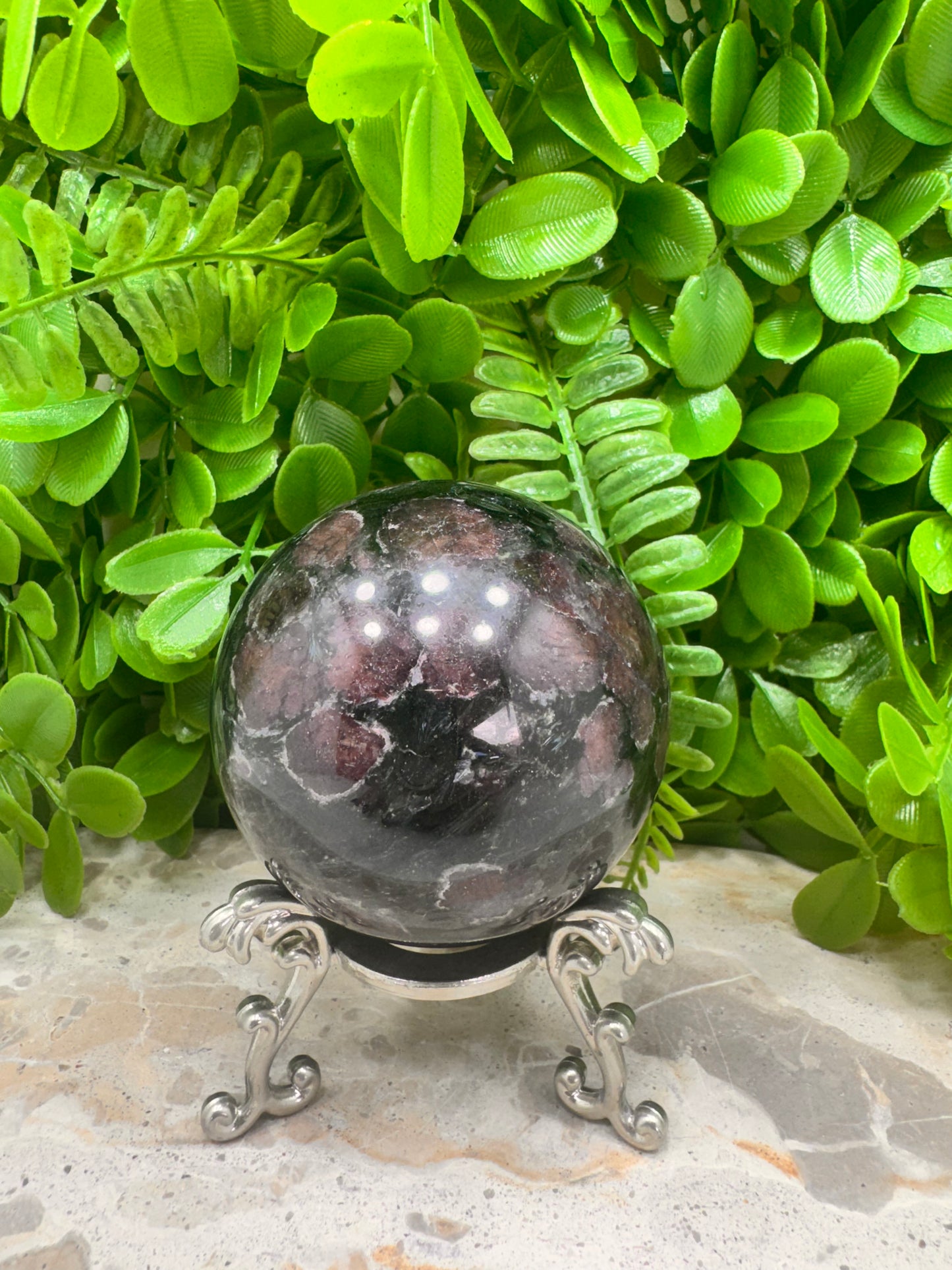Garnet Sphere 604g
