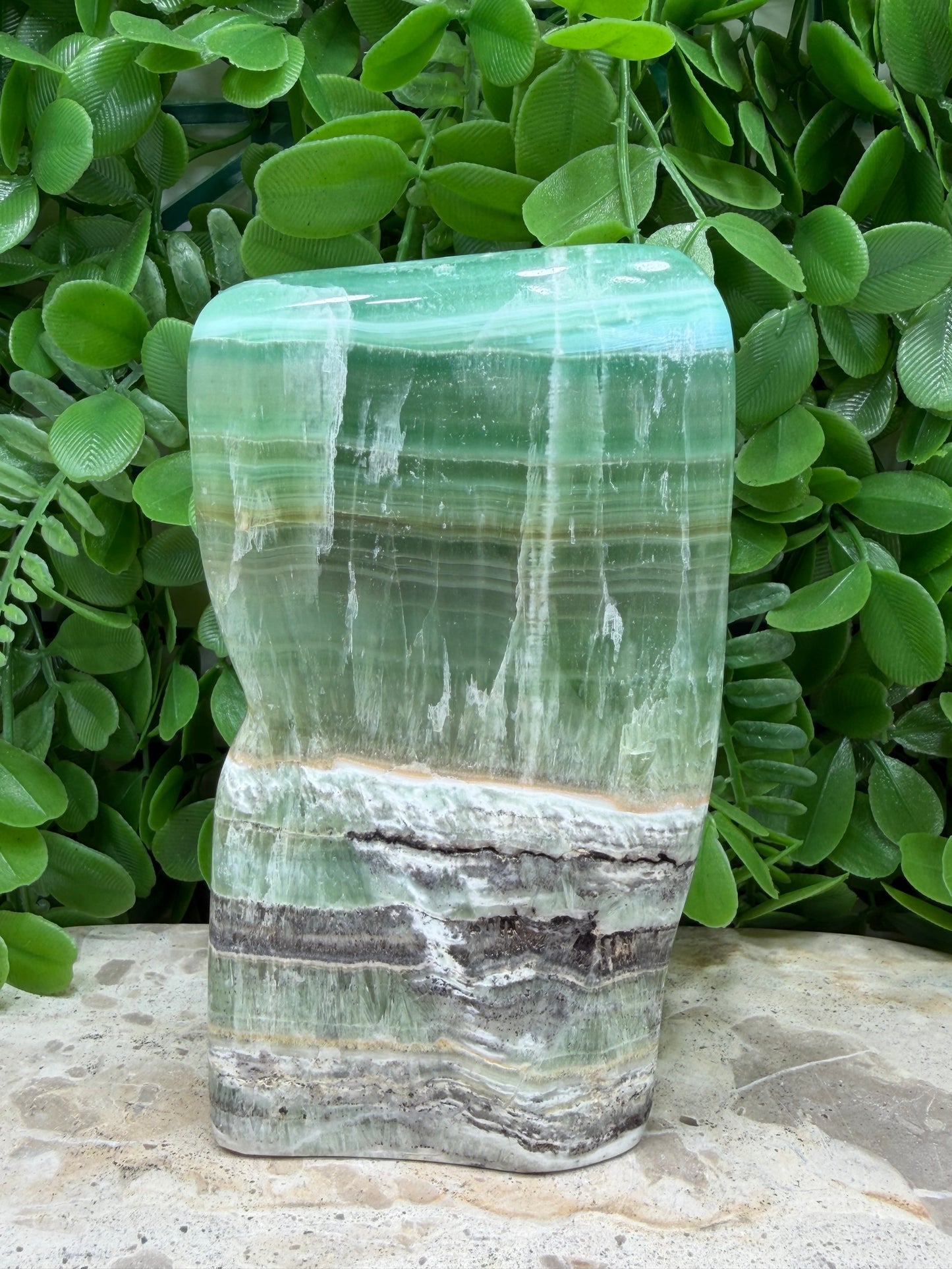 Emerald Kiwi Calcite Freeform 470g