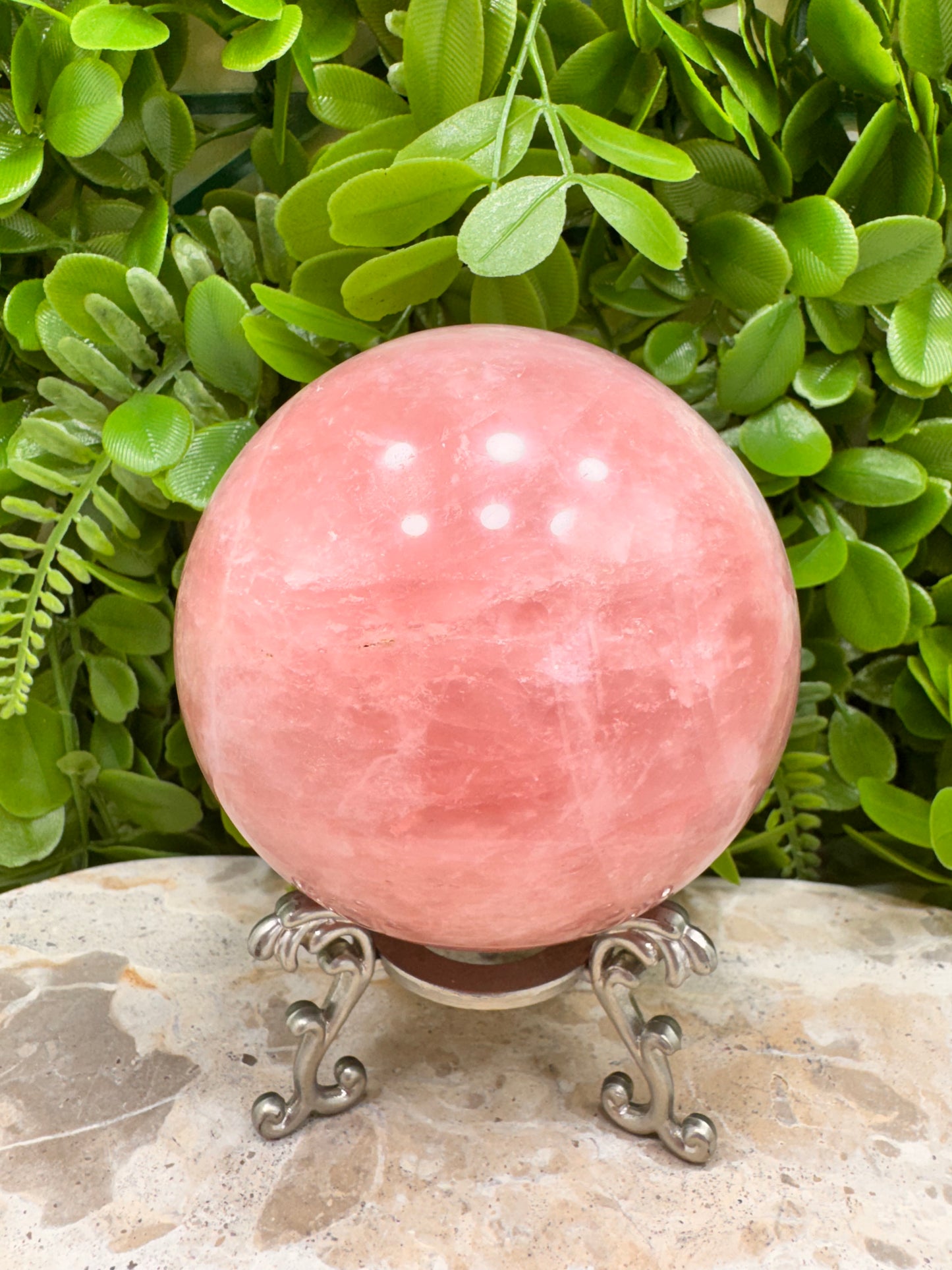 Rose Quartz Sphere 1050g