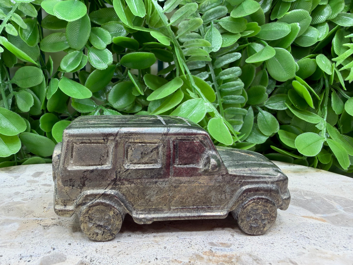 Pyrite Four Wheeled Drive 456g
