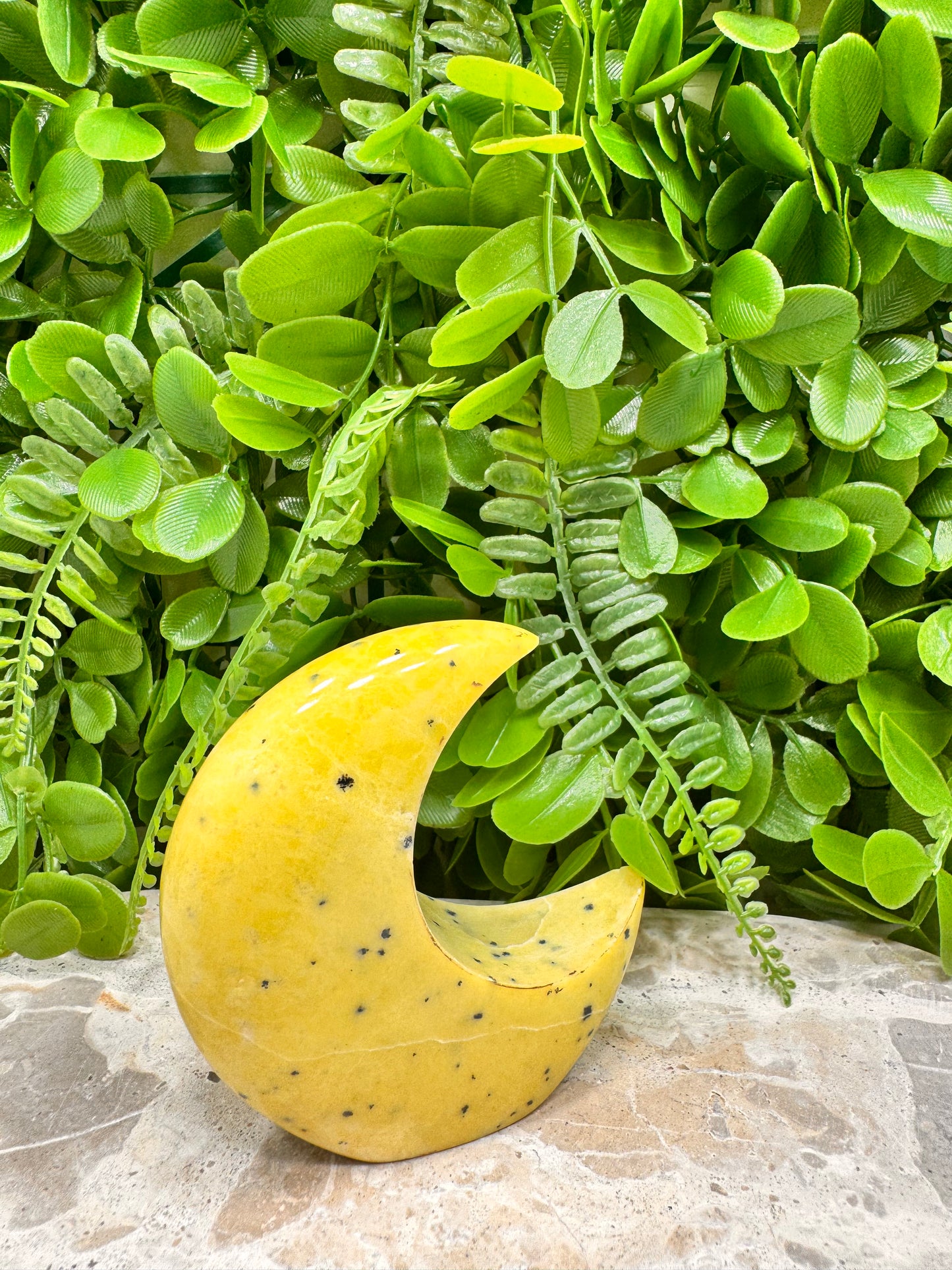 Yellow Jade with Hematite Moon 228g