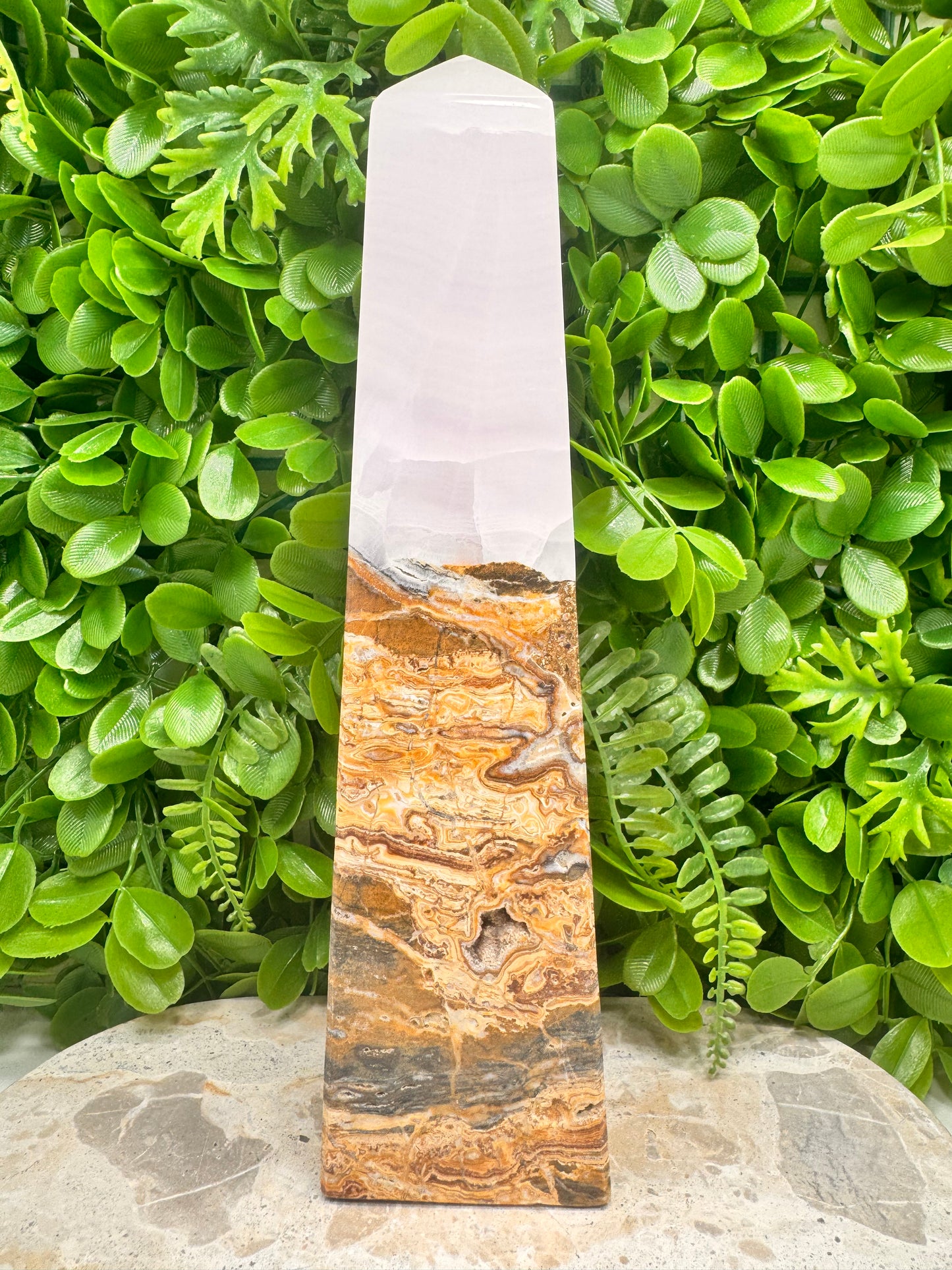 Pink Mangano / Pakistan Bumble Bee Jasper Tower 1978g