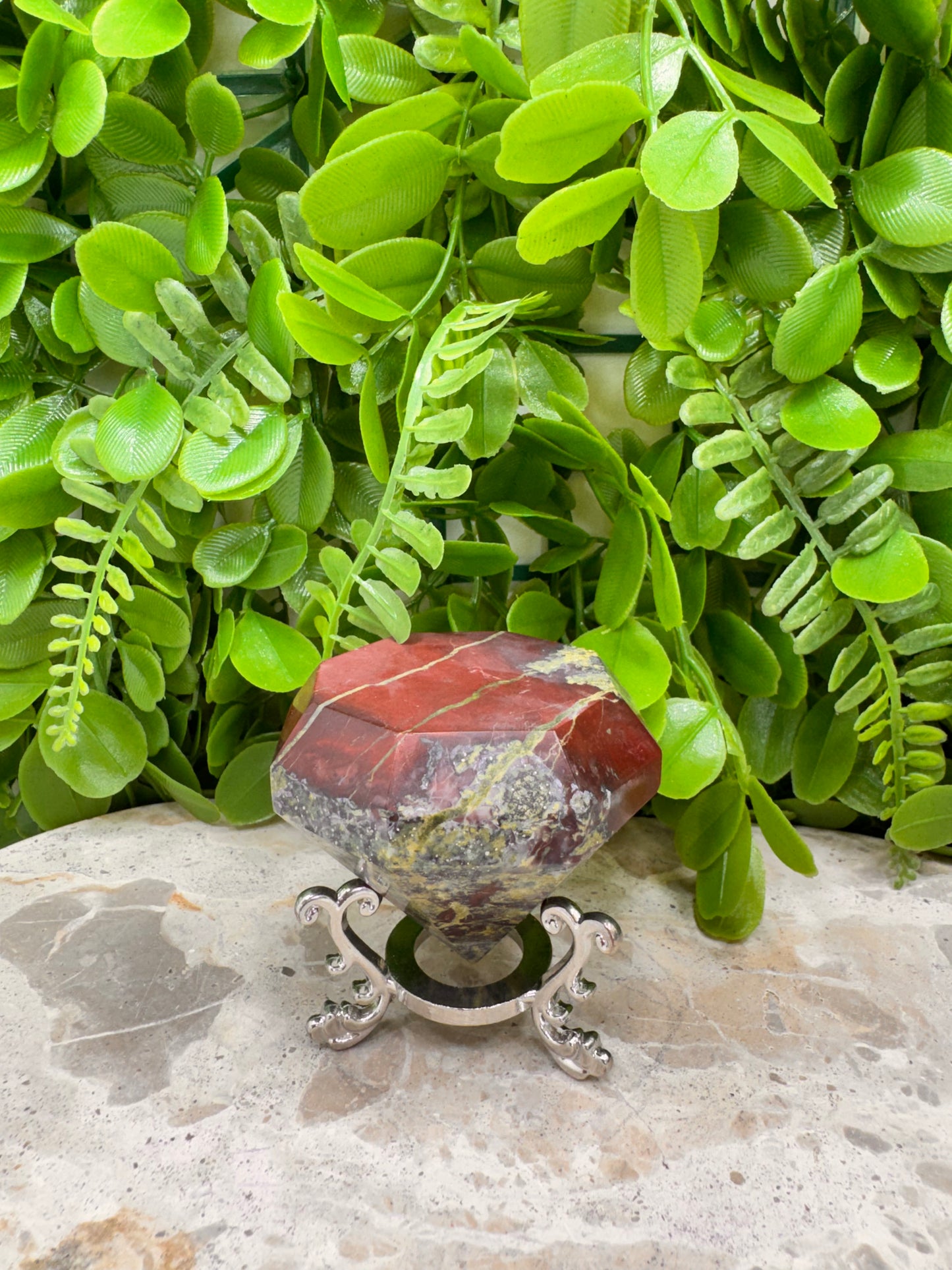 Dragon Blood Diamond 236g
