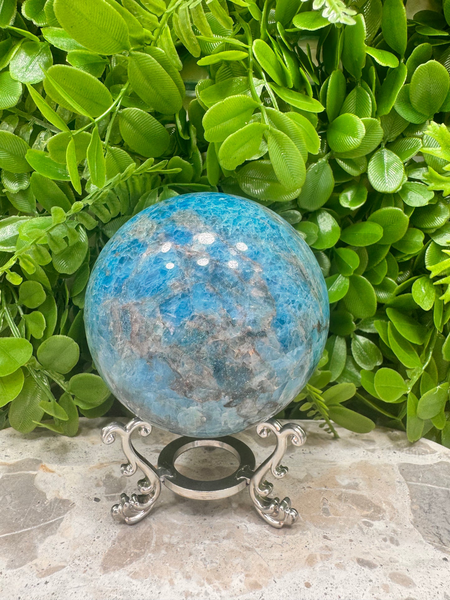 Apatite Sphere 1108g
