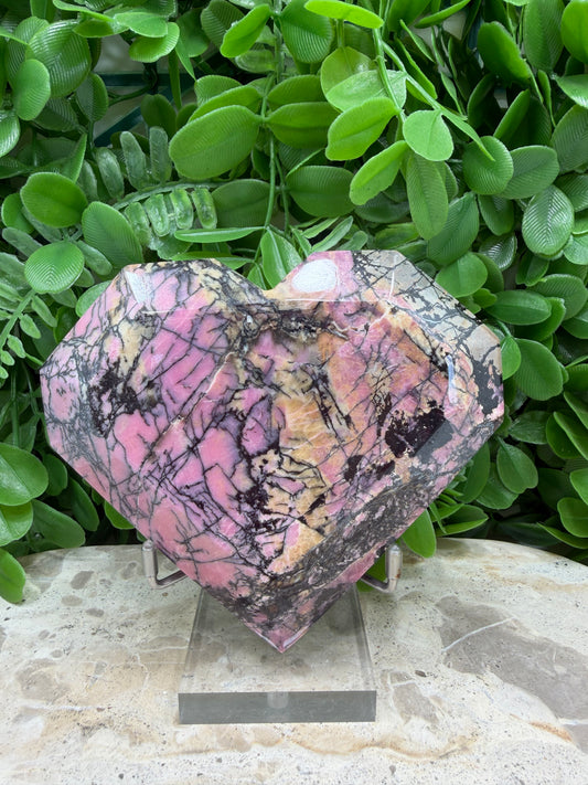 Rhodonite Faceted Heart 686g