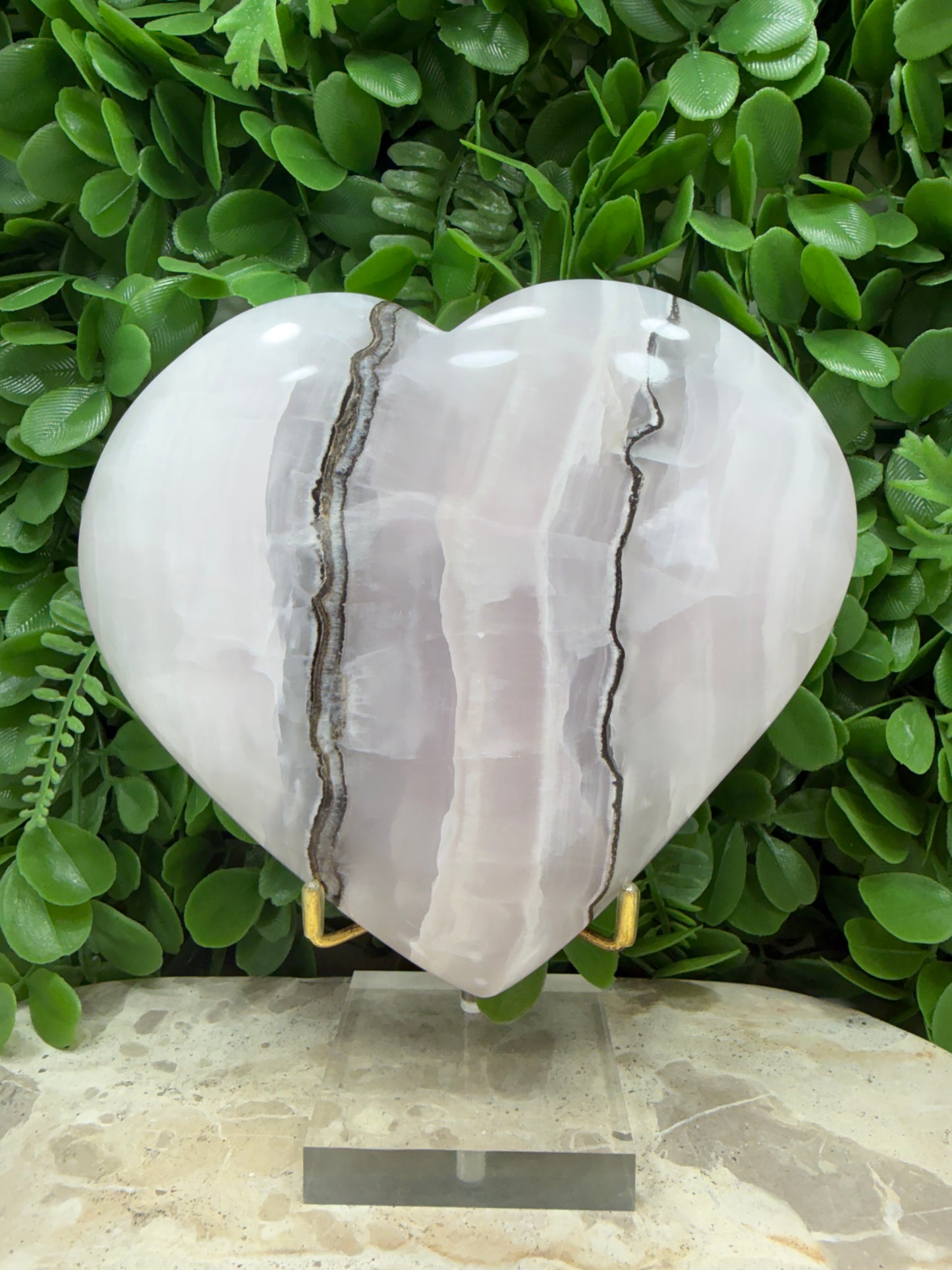 Smokey Pink Mangano Heart 1260g