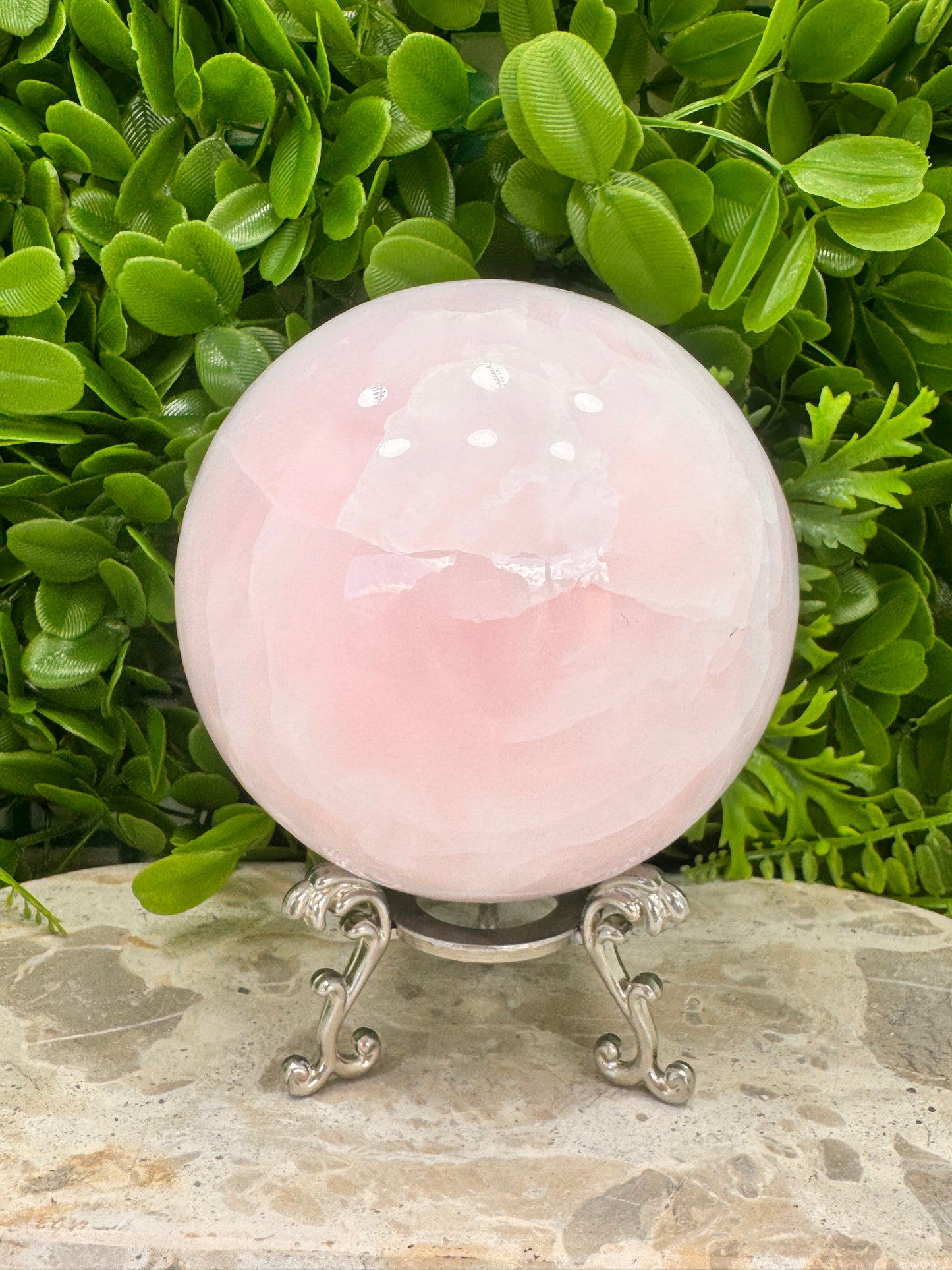 Smokey Pink Mangano Sphere 1694g