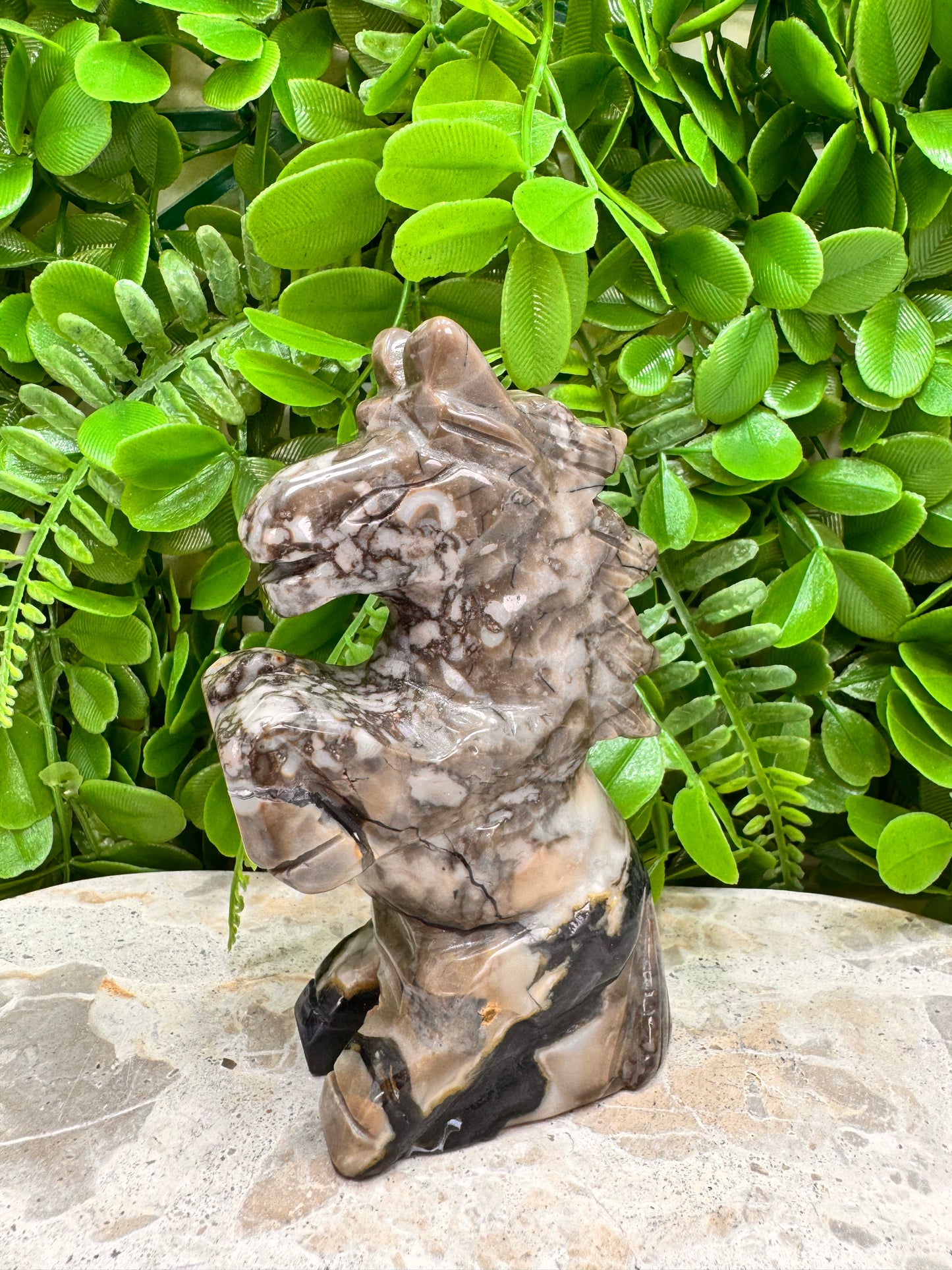 Volcanic Agate Horse 406g