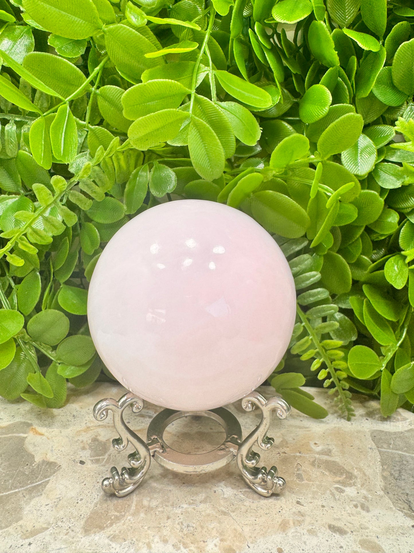 Pink Mangano Sphere UV 674g