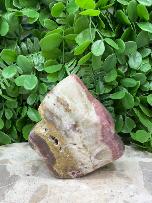 Pink Banded Onyx Freeform 400g