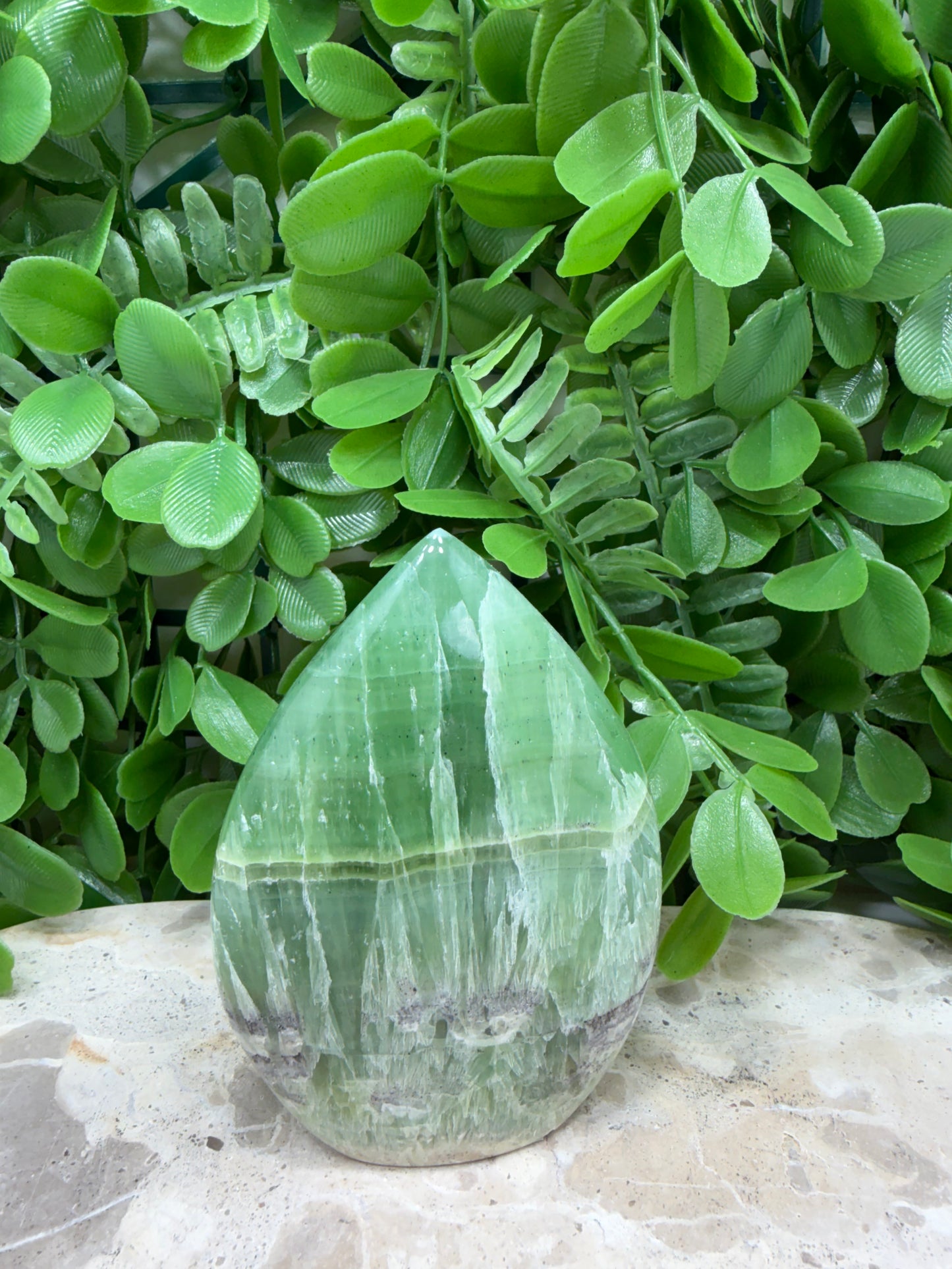 Emerald Kiwi Calcite Flame 266g