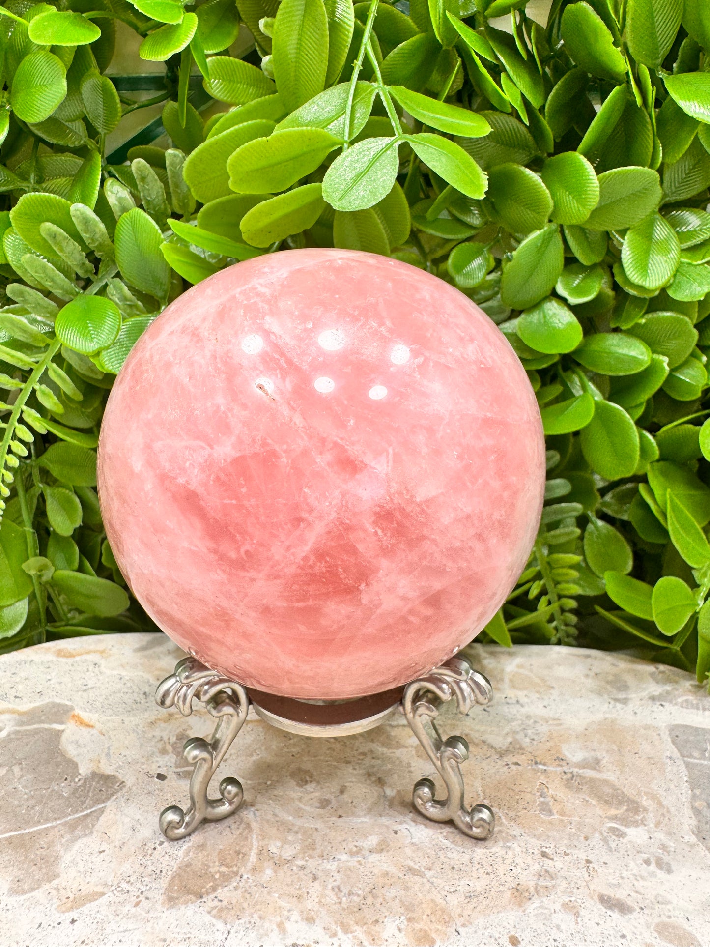 Rose Quartz Sphere 1050g