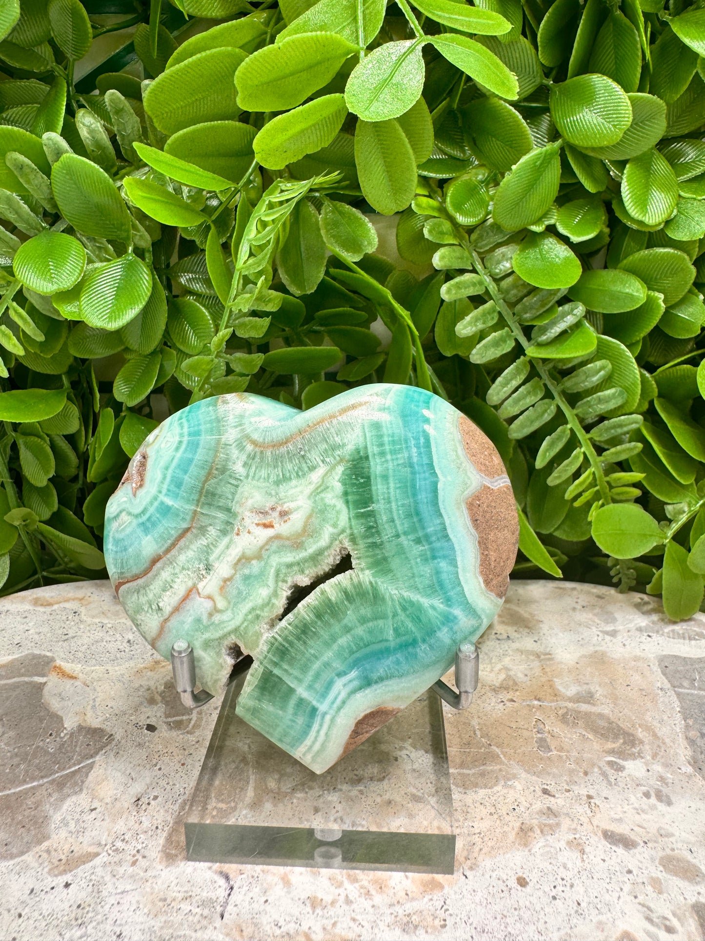 Smithsonite Heart 196g