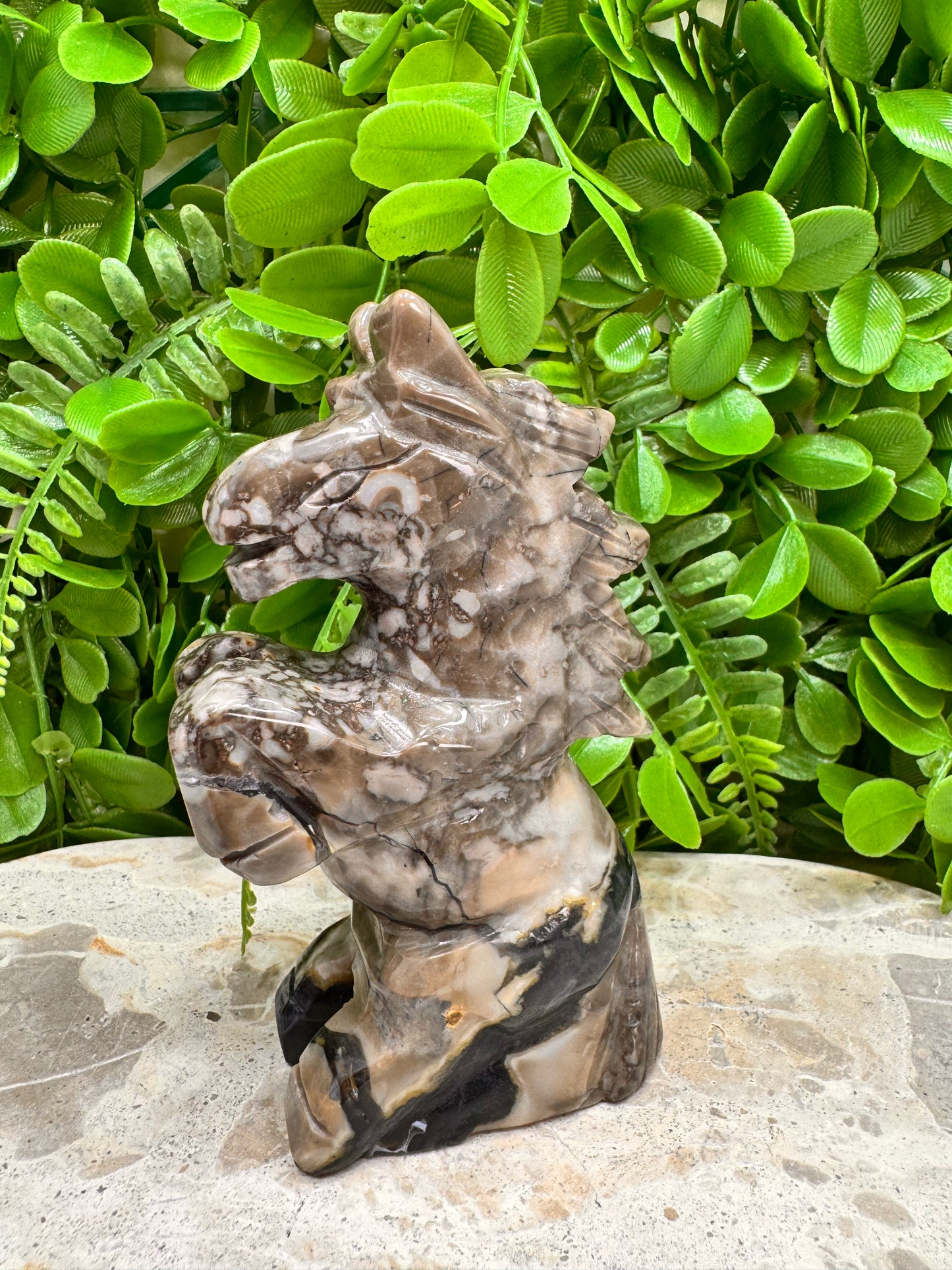 Volcanic Agate Horse 406g