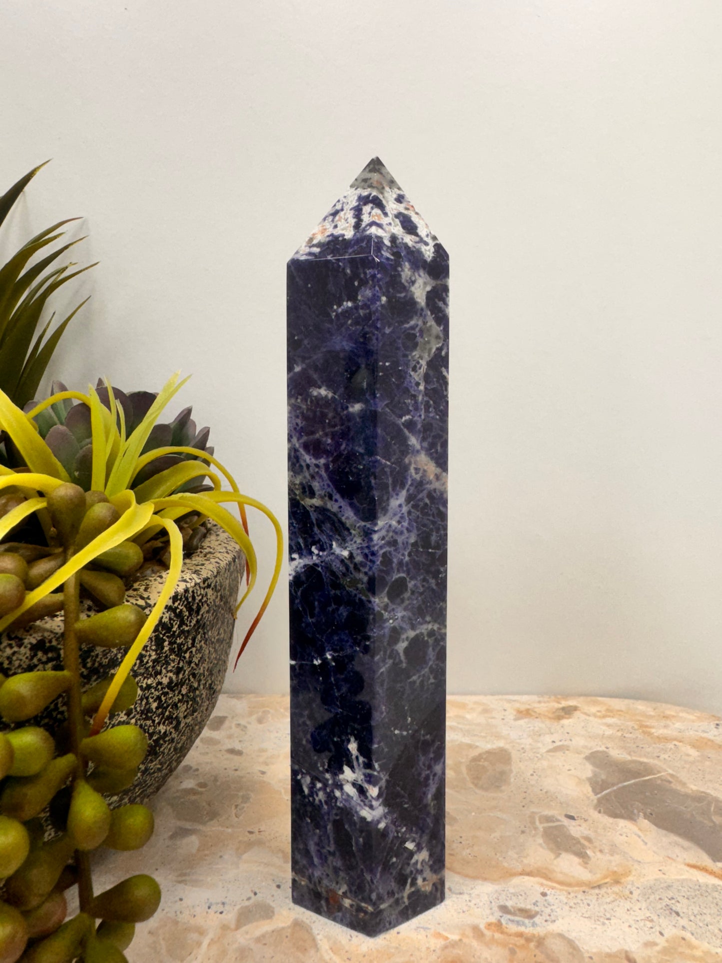 Sodalite Tower 412g