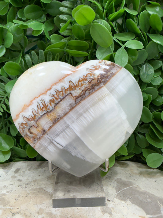 Dendritic Silky White Calcite Heart 808g | Calm • Clarity • Balance